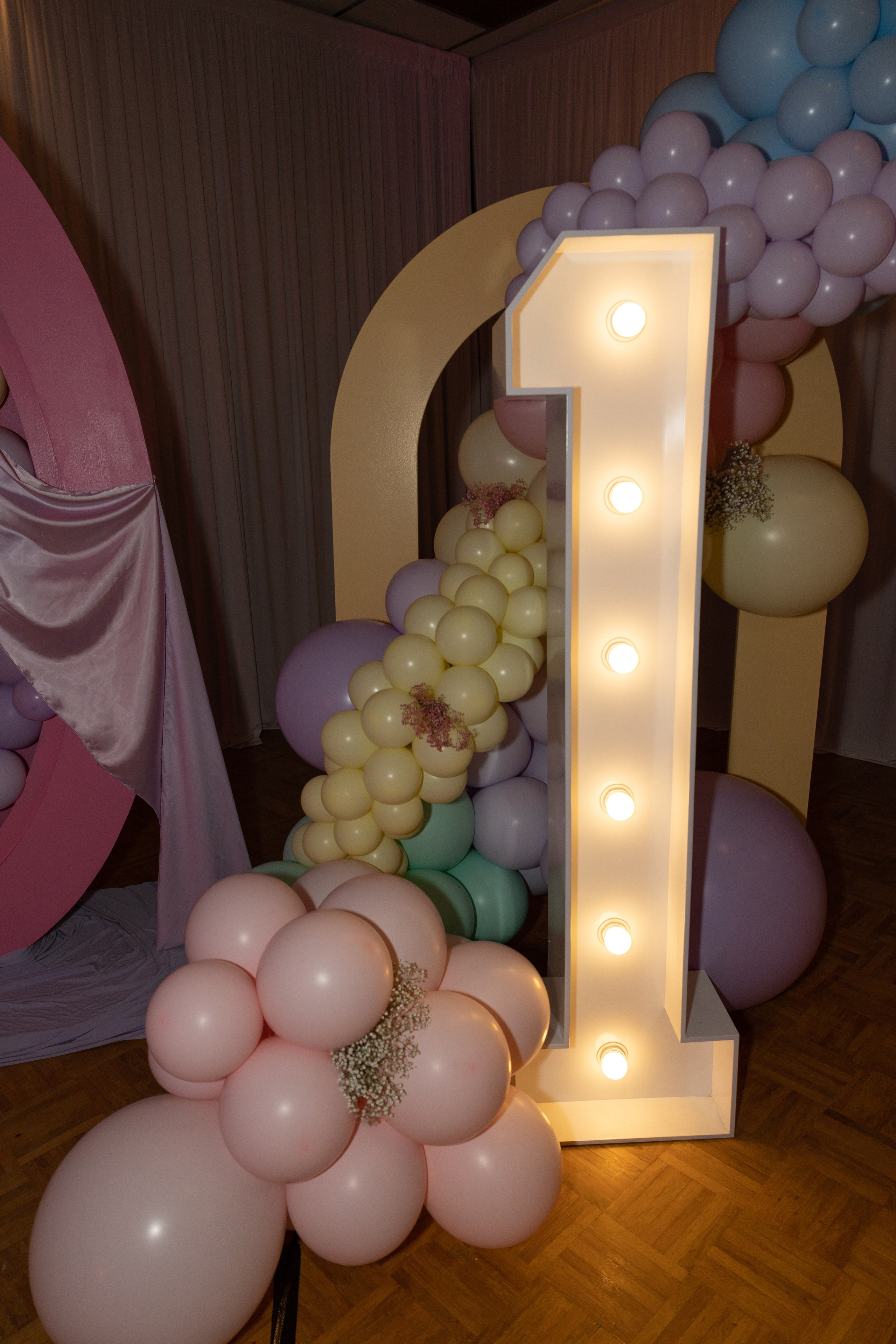 1 st Birthday. Portrait and Family Photographer in Netherlands