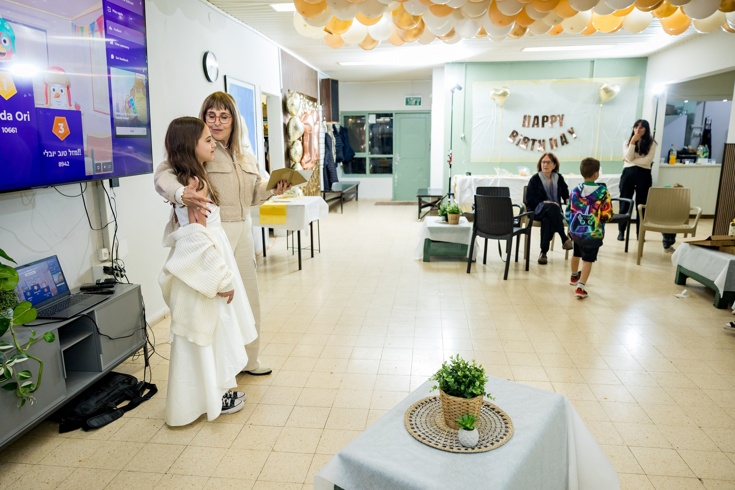 Yuval. AMIR BUCHNIK PHOTOGRAPHER