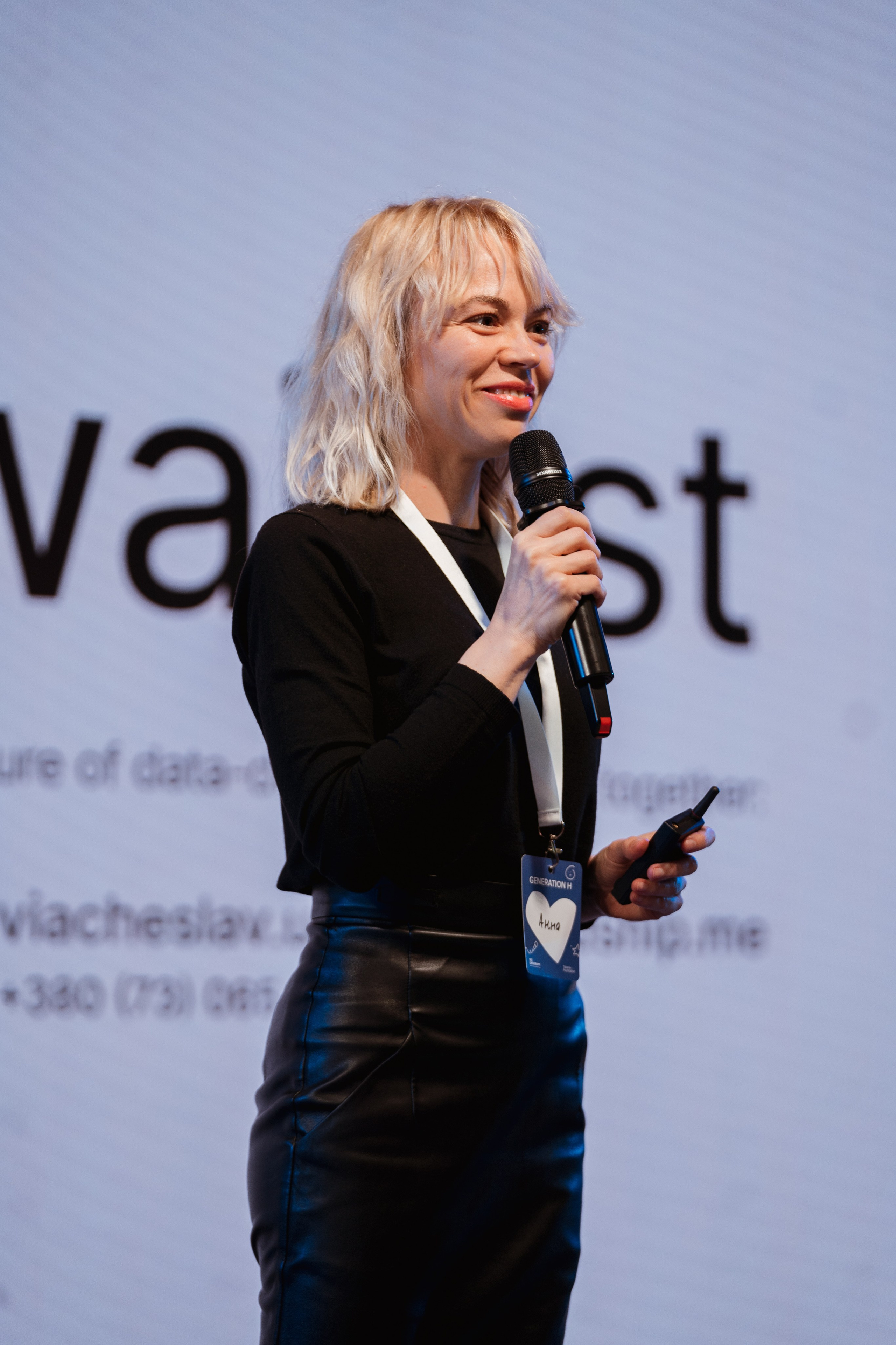 SET University GenH Demo Day. Kostiantyn Holinchenko. Reportage and portrait photographer
