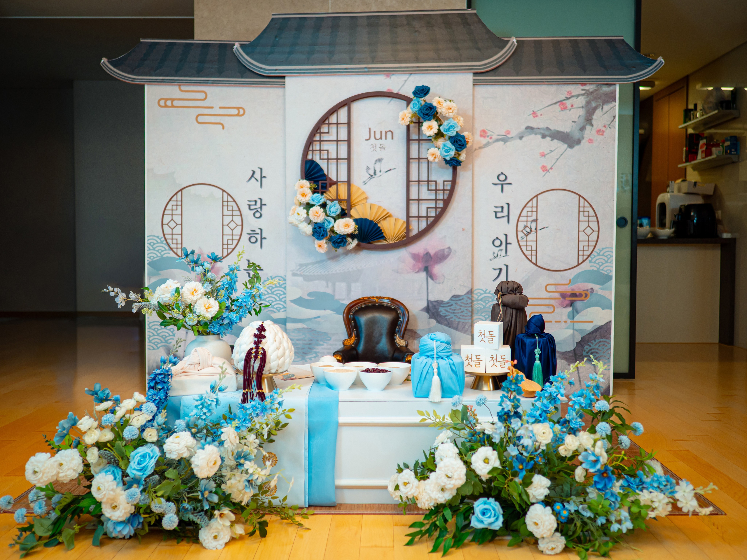 Morning table. Narnia Decor Studio