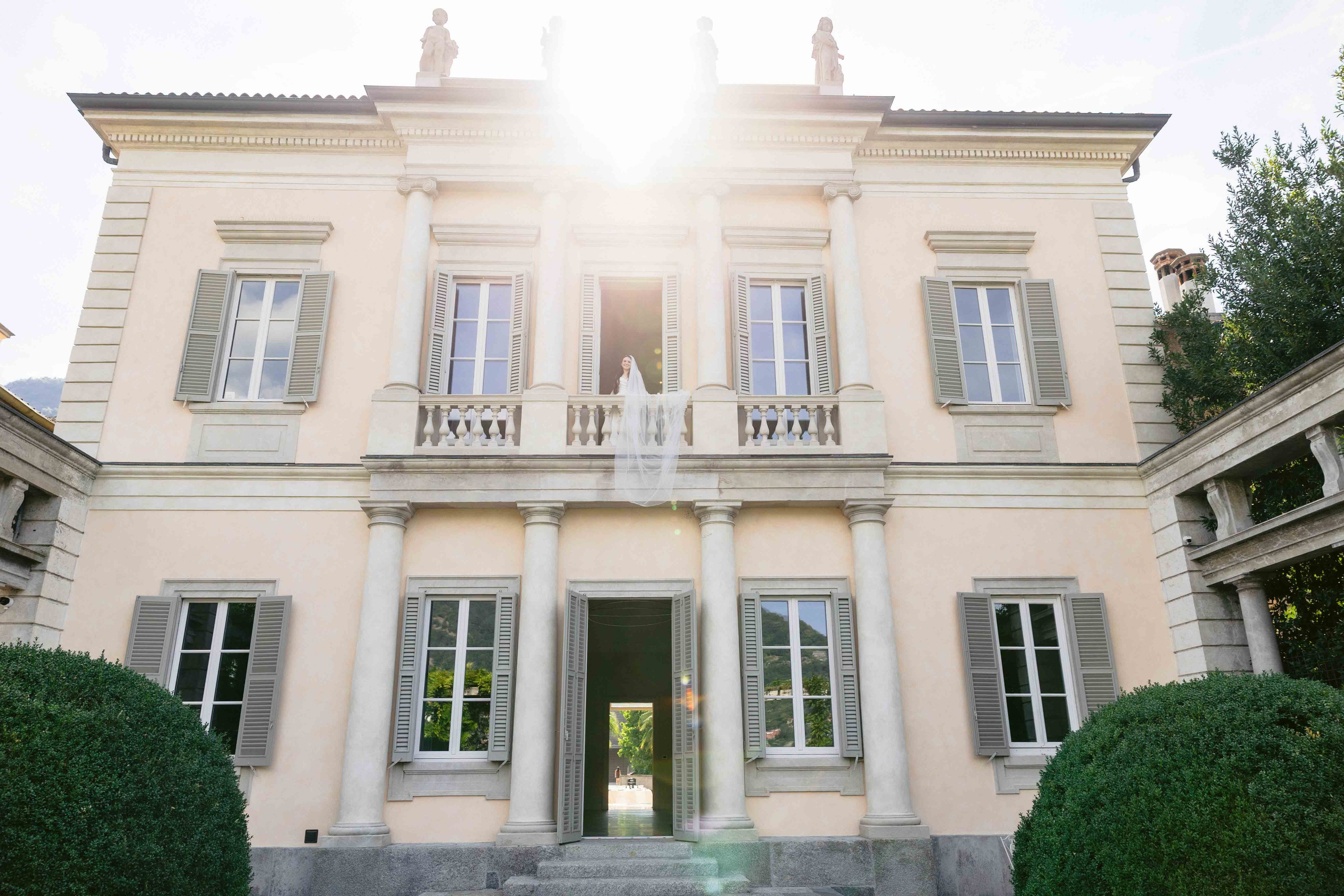 Lake Como Wedding — Villa Carminati Resta. Hochzeitsfotograf Deutschland & Destination Weddings | Moderne Hochzeitsfotografie