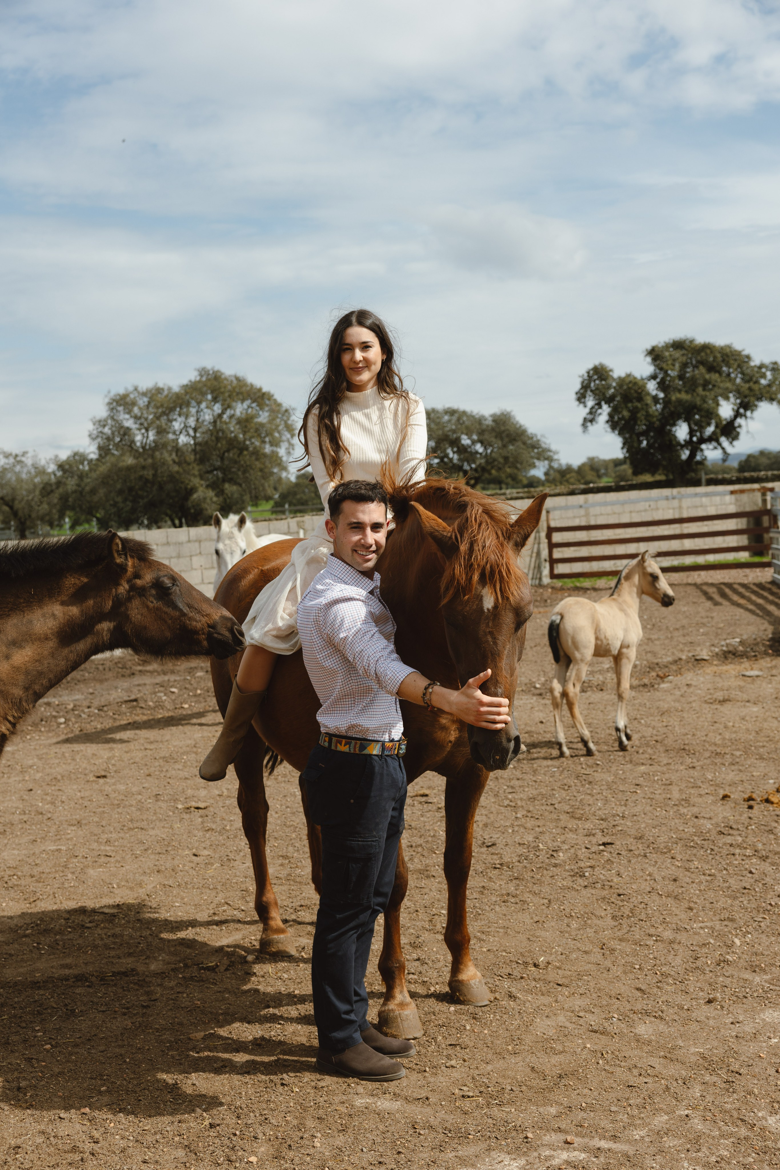 PREBODA EN UNA GANADERÍA DE TOROS. Fotógrafo y Videógrafo de bodas y eventos