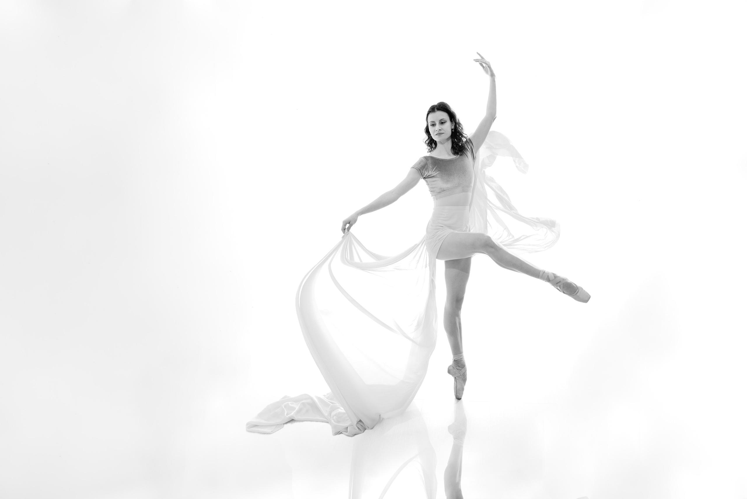 ~Balerina~. Andreea Ivan art-Fotograf Constanta, Fotograf profesionist Constanta, Fotograf de nunta Constanta, botez, sedinte foto cu tematica, portret