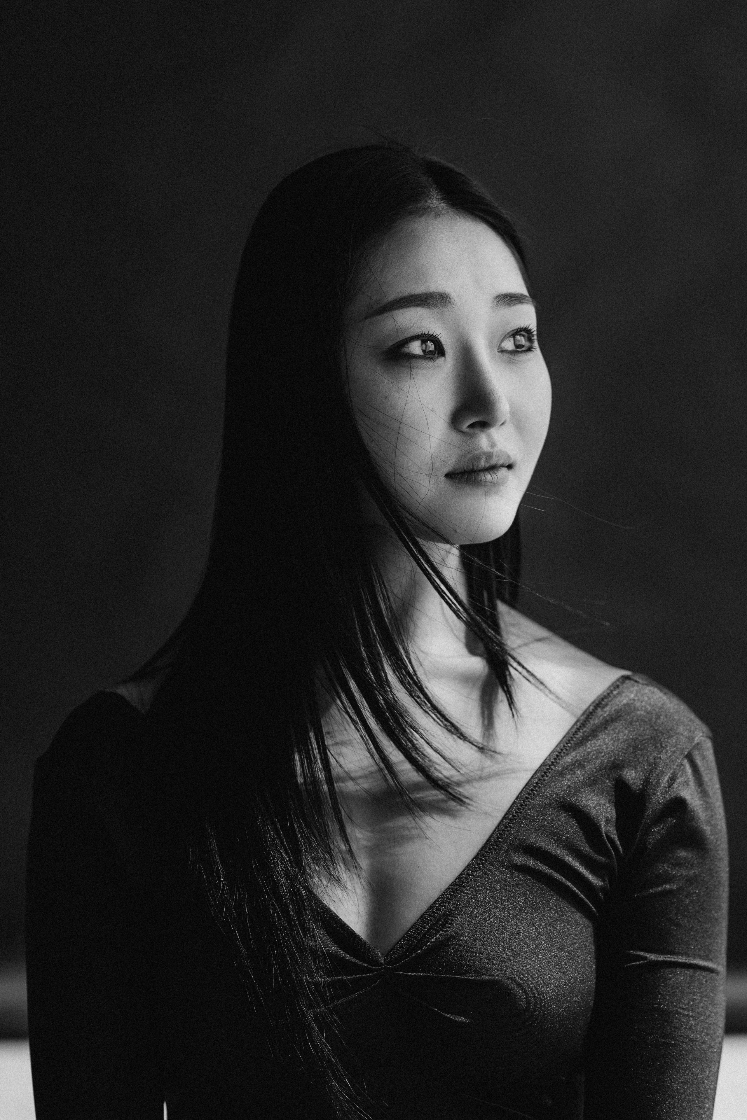 DANCERS. Victoria Olonen – Cinematic Portrait Artist | Helsinki & Europe