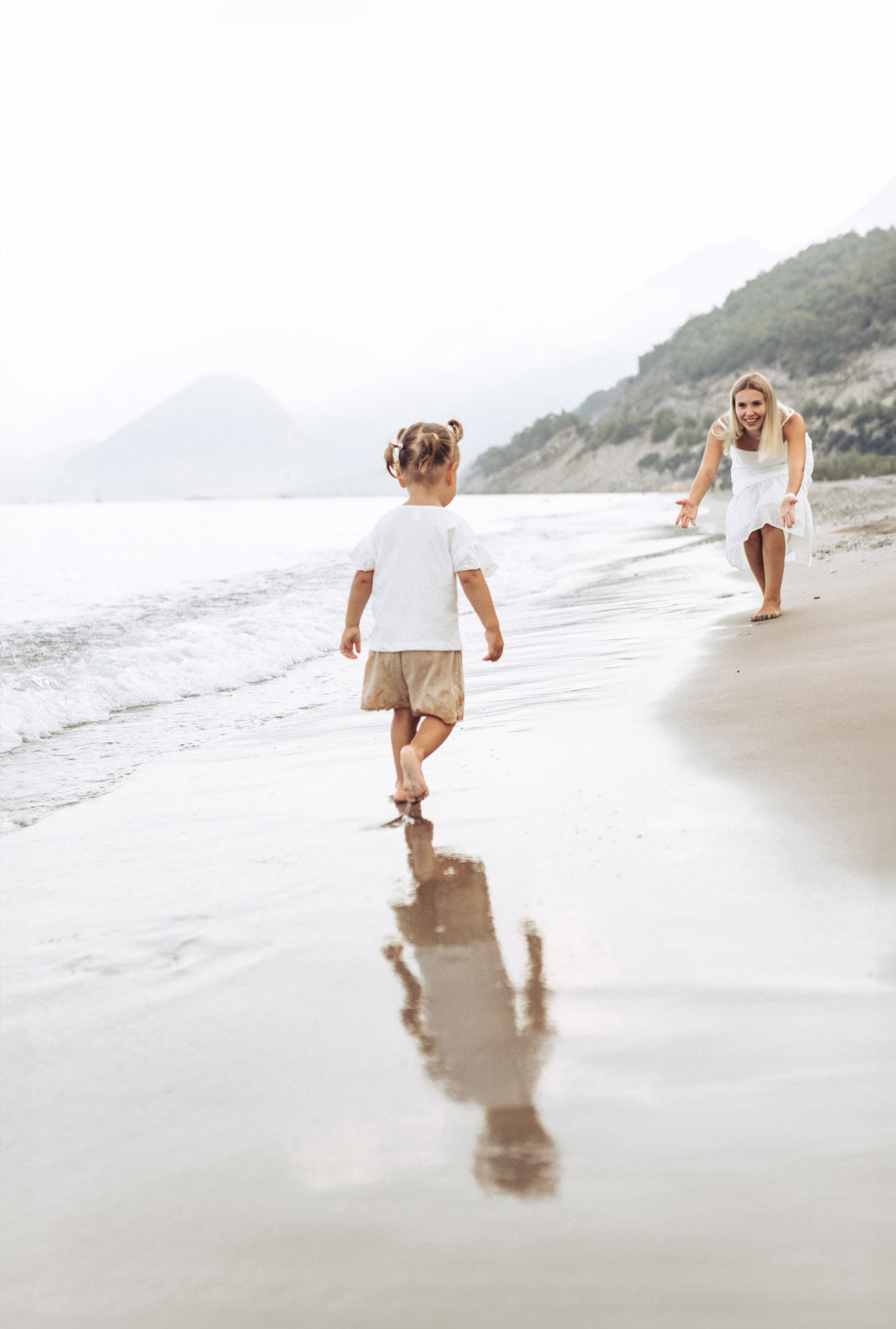 Семейная фотосессия на пляже Анталии. Фотограф в Анталии, Кемере и Белеке