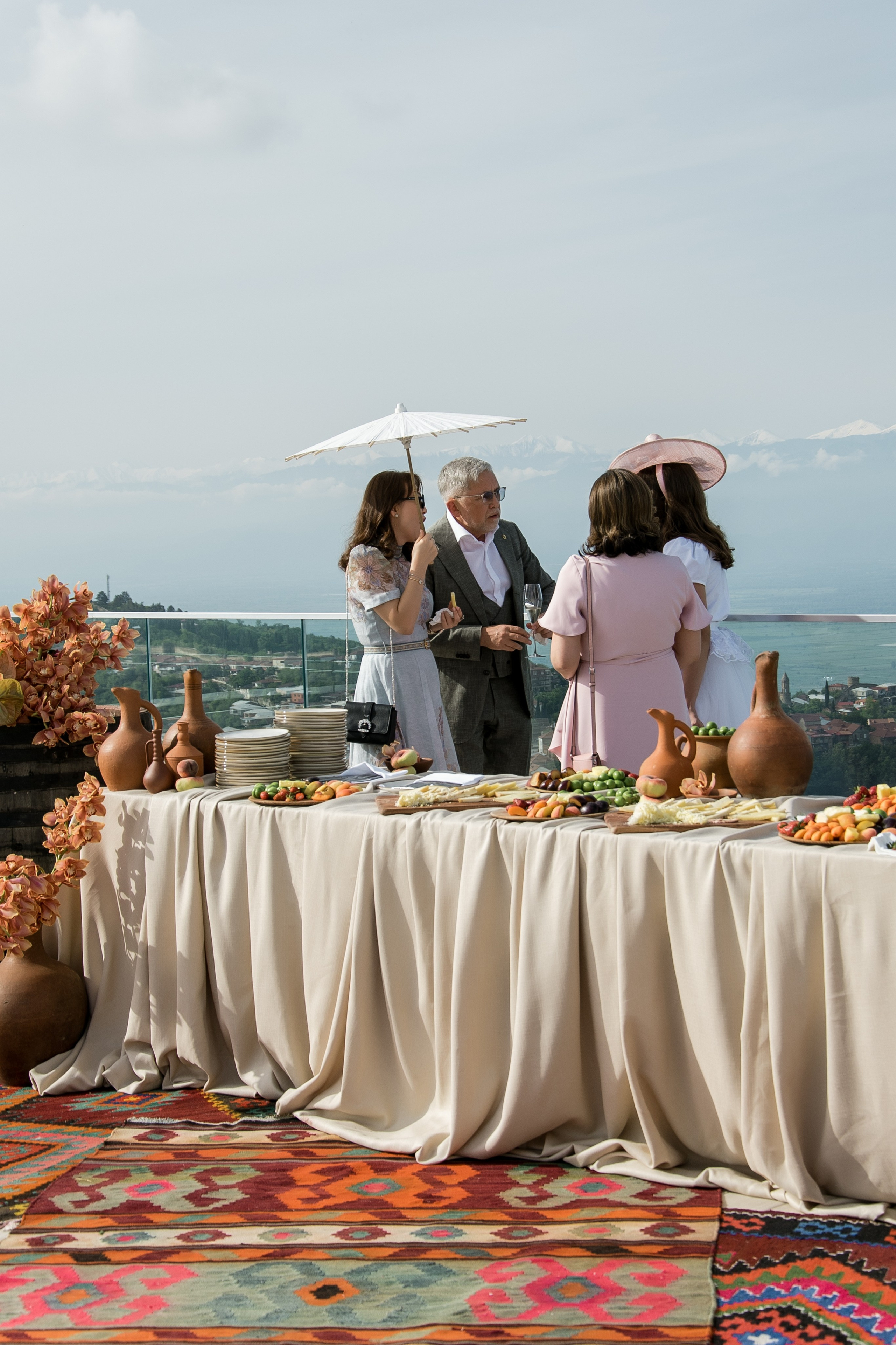 Венчание в Кахетии. Пара из Казахстана. Свадебные фотографы в Грузии, Армении. Макс Коваленко и Лара Татосян. Свадебный видеограф