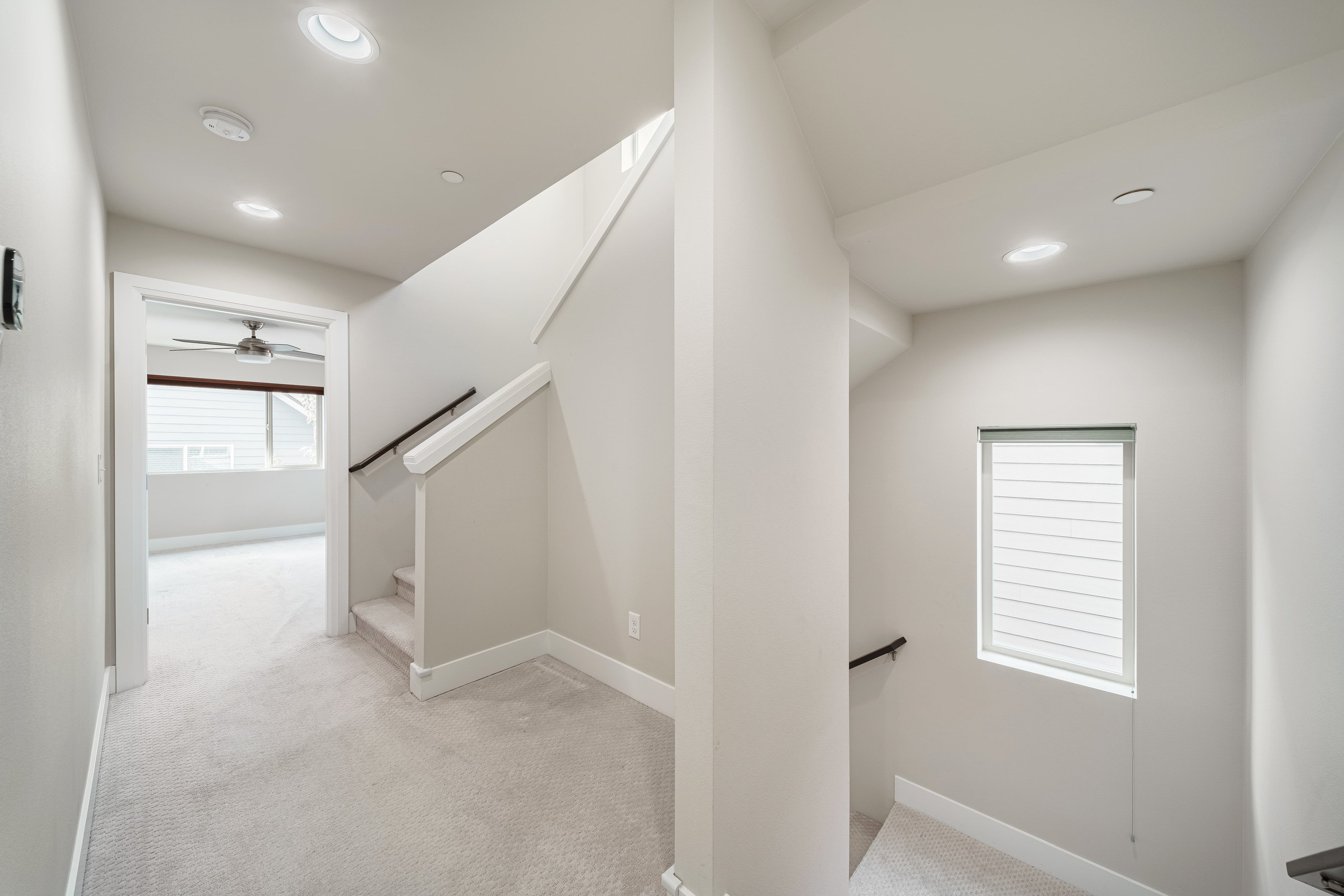 Real Estate photography. Washington state. EVAN ARISTOV WEDDING PHOTOGRAPHY — Seattle Wedding Photographer