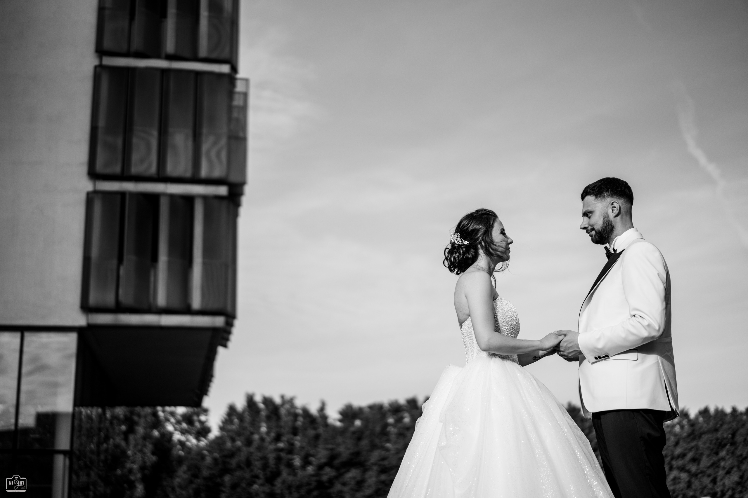 THOMAS & LUMINITA. WEDDING PHOTO & VIDEO LONDON, UK — NIGHT LENS