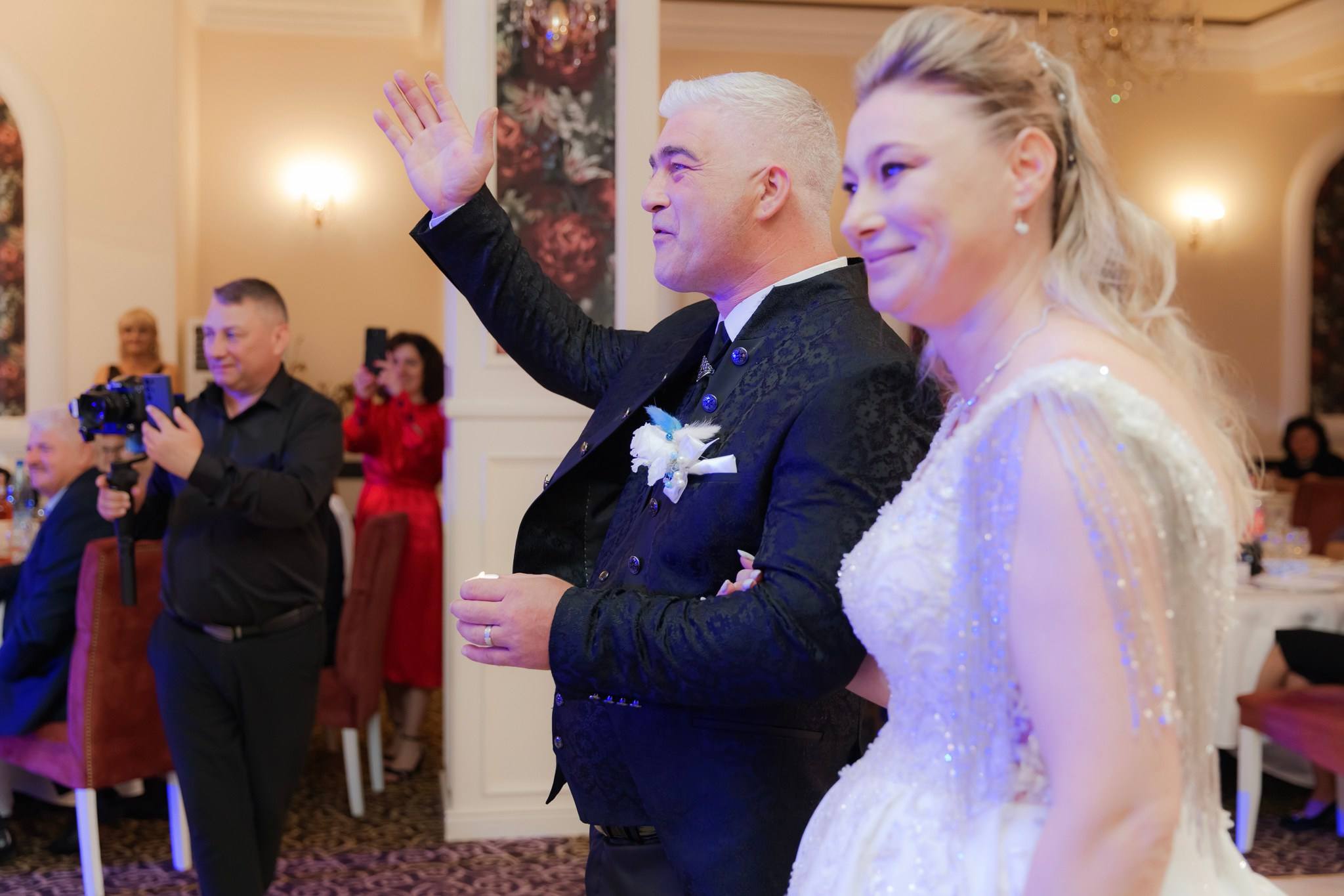 Mihai & Oana. Servicii foto-video profesionale, pentru momente de neuitat