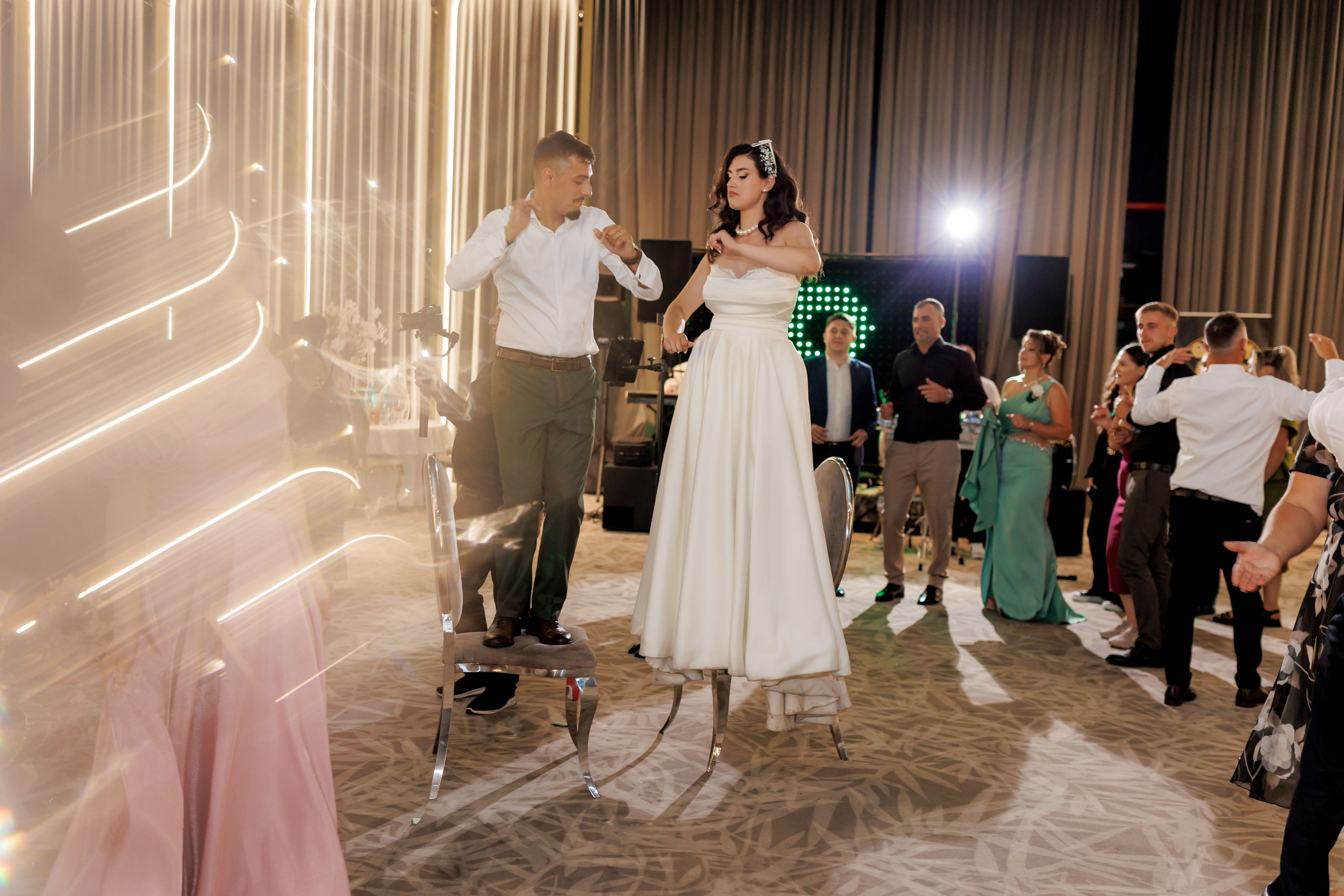 Nunta Nicoleta & Răzvan | Fotografie & Videografie Profesională. Servicii foto-video profesionale, pentru momente de neuitat