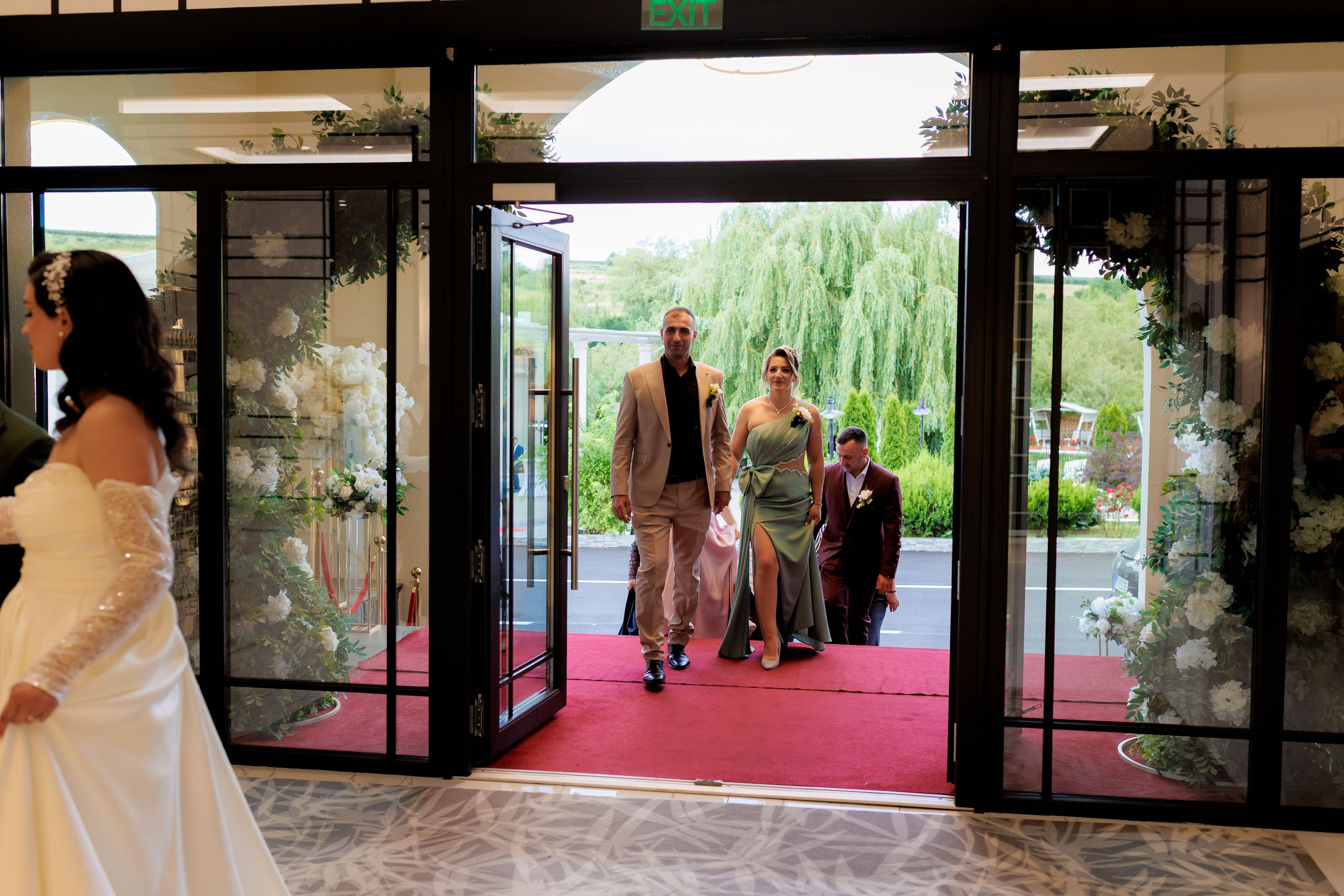 Nunta Nicoleta & Răzvan | Fotografie & Videografie Profesională. Servicii foto-video profesionale, pentru momente de neuitat