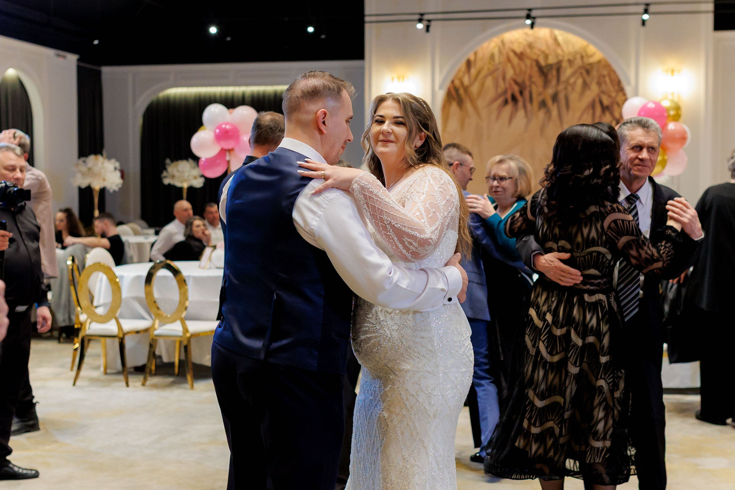 Povestea voastră, regizată de noi |Cristi Turculet Videograf Nuntă Suceava | wedding highlight. Servicii foto-video profesionale, pentru momente de neuitat