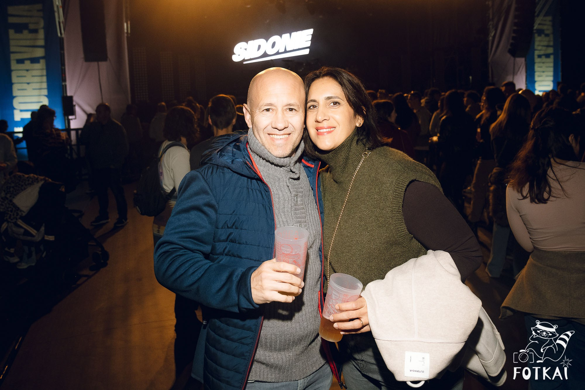 Sidonie en Torrevieja 2025 – Fotos del concierto y reportaje completo | FOTKAI