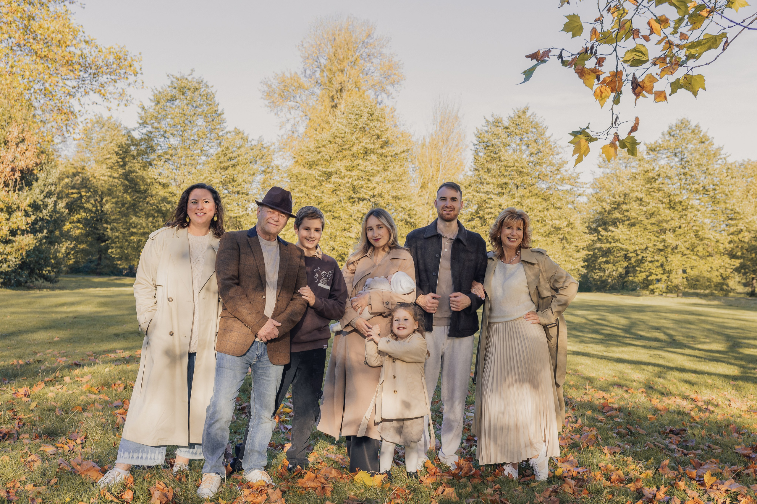 Family autumnal session. PHOTOGRAPHER IN LONDON