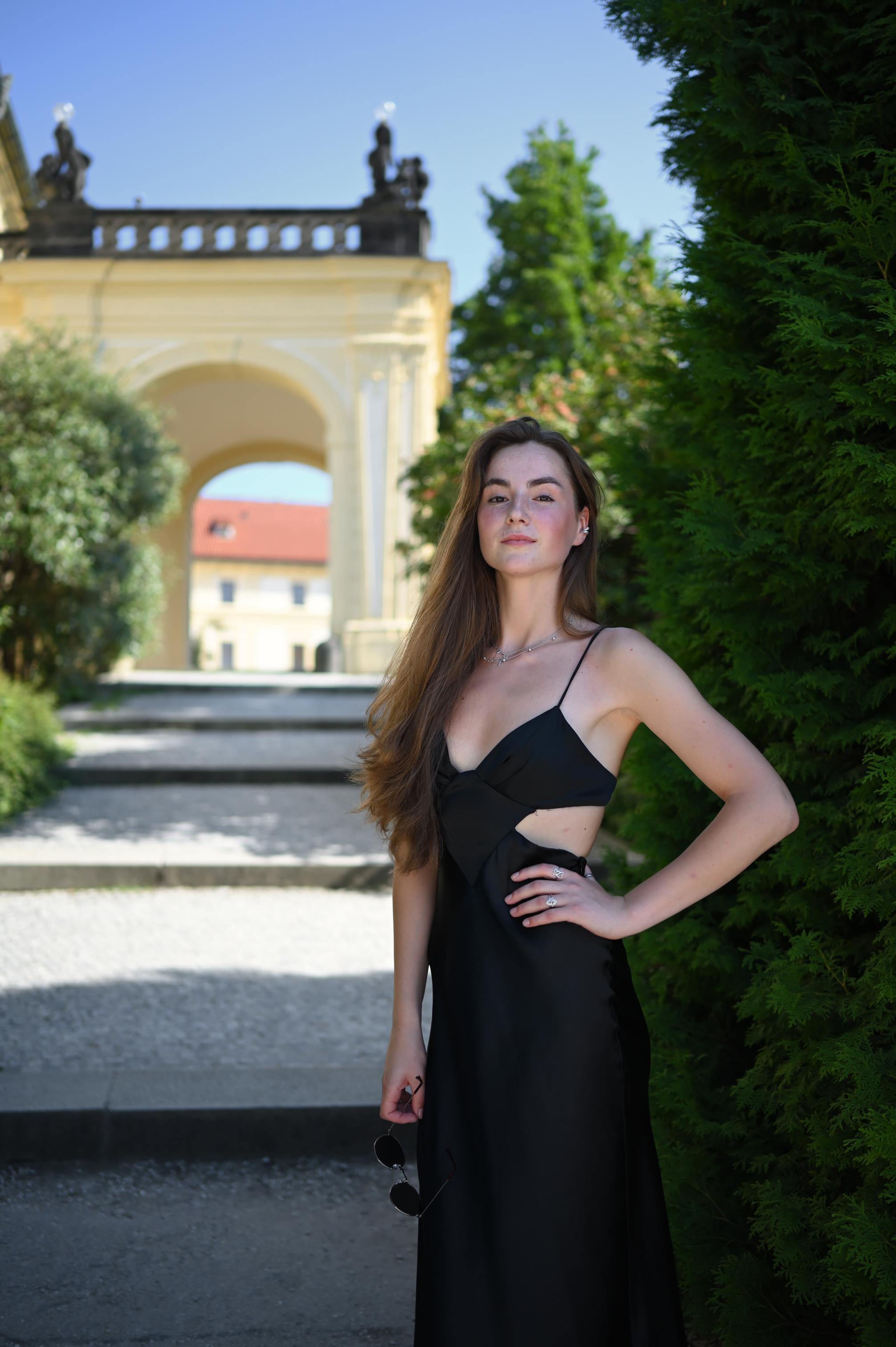 Victoria. Prague Portrait Photographer | Portrétní Fotograf Praha