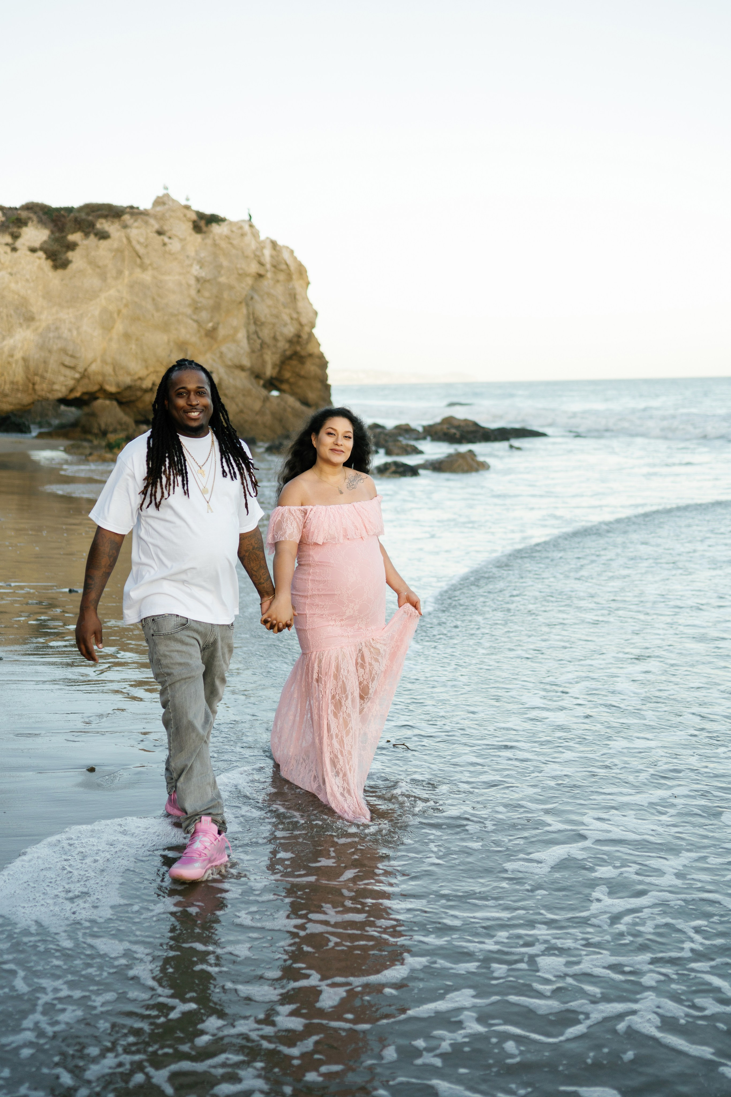 El Matador Beach Maternity Session. Wedding Photography & Videography Team in California, Los Angeles, San Francisco, San Diego and Travel