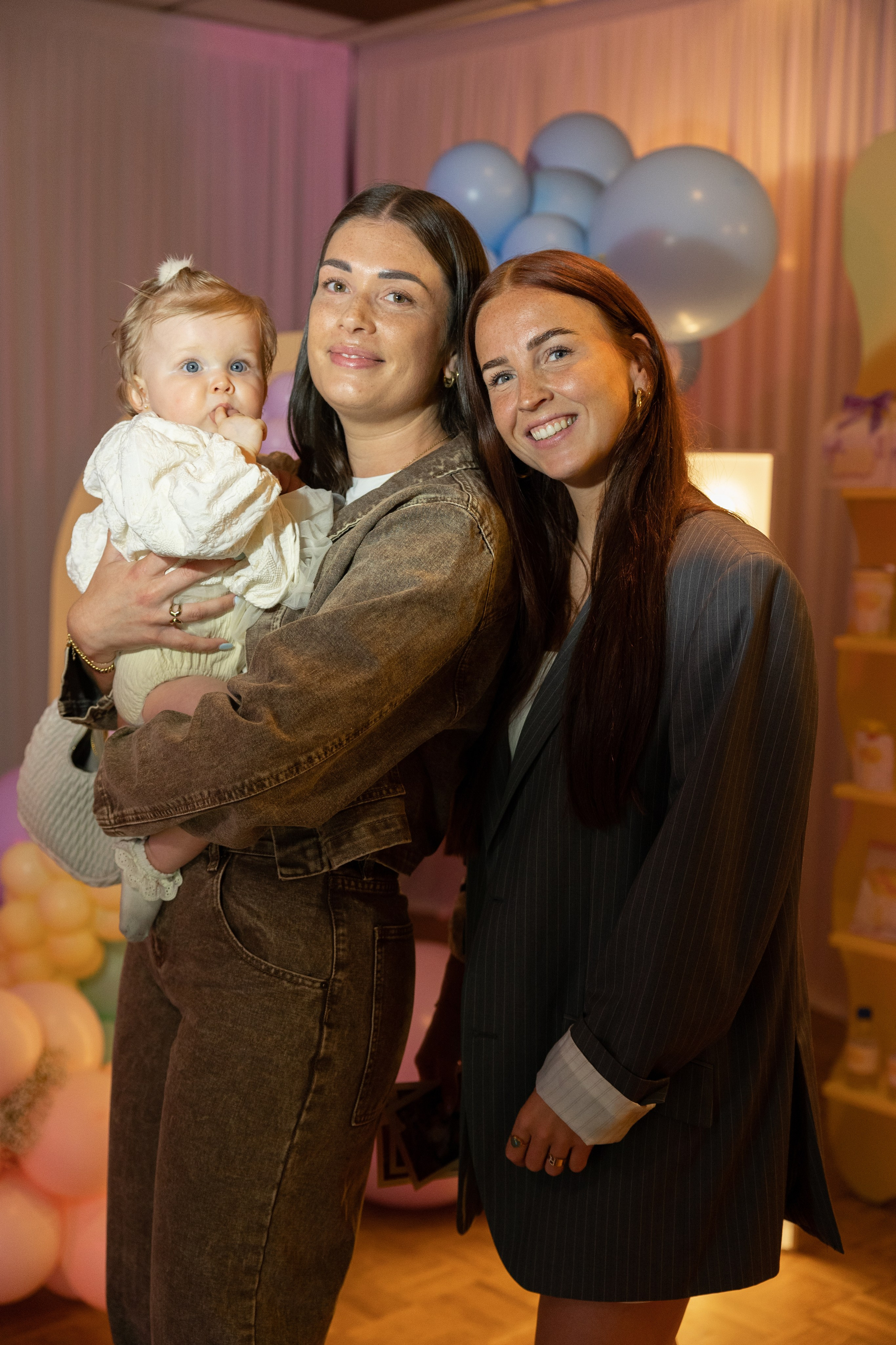 1 st Birthday. Portrait and Family Photographer in Netherlands