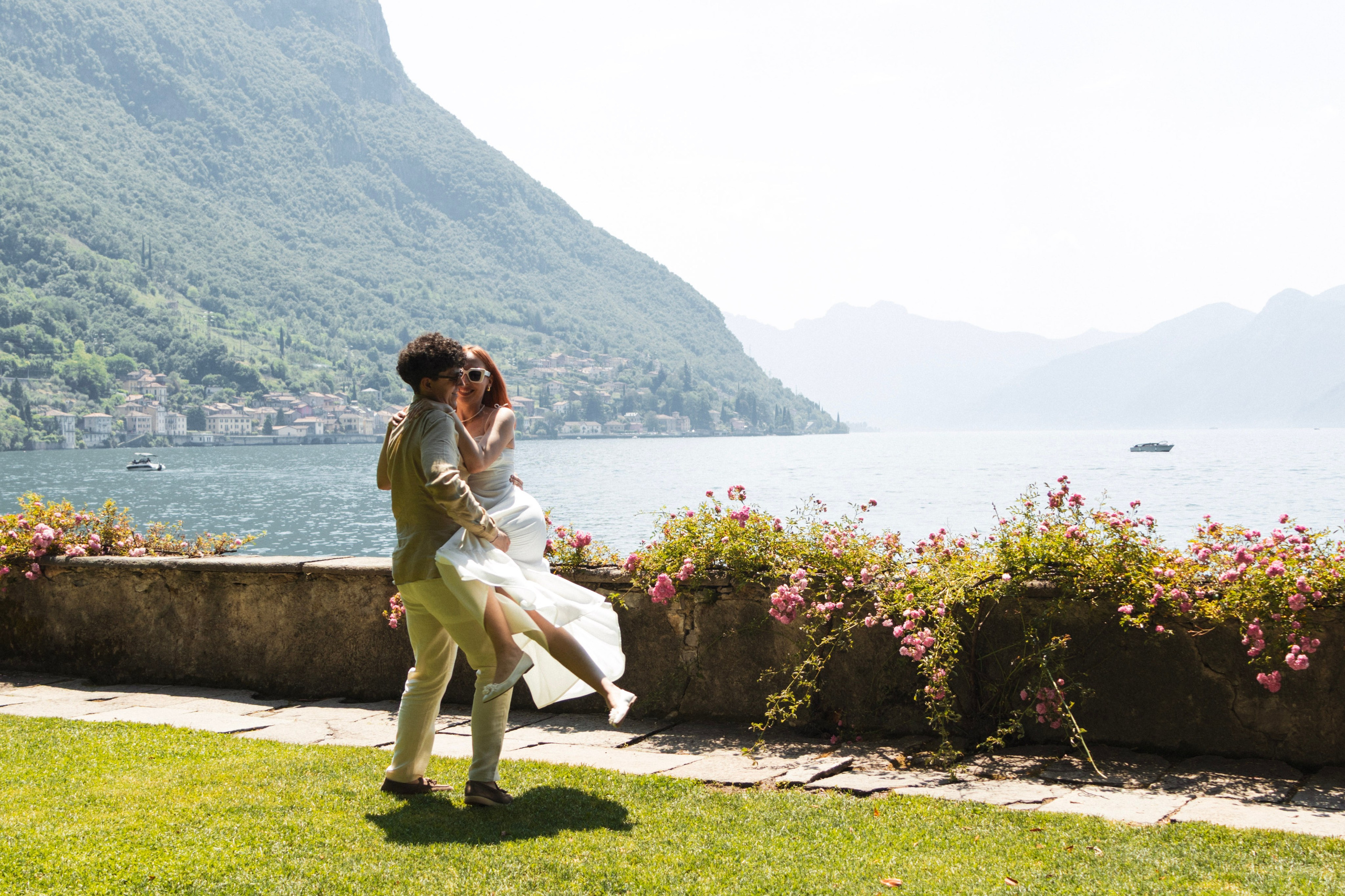 I & D — Lake Como, Italy. Art of Light Photography — Iasi, Romania & Europe
