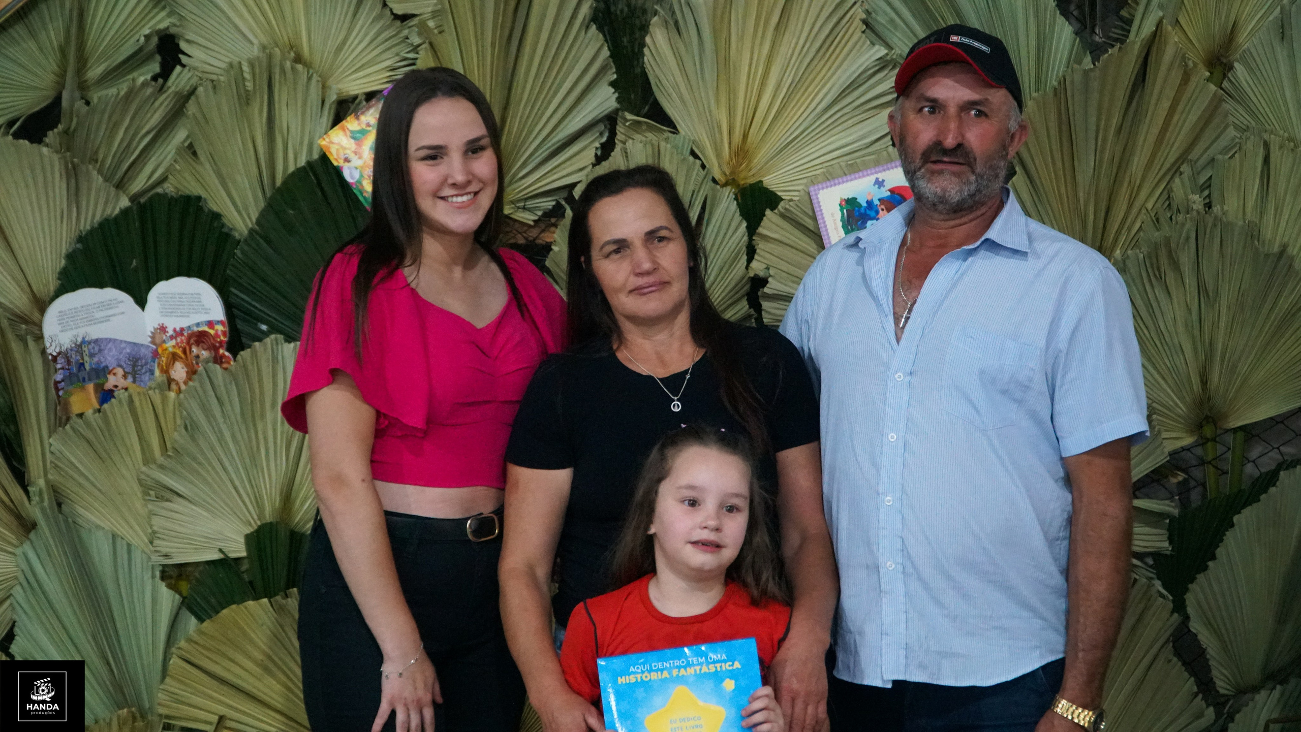 Noite autógrafos colégio Aurélio Buarque de Holanda. Handa Produções