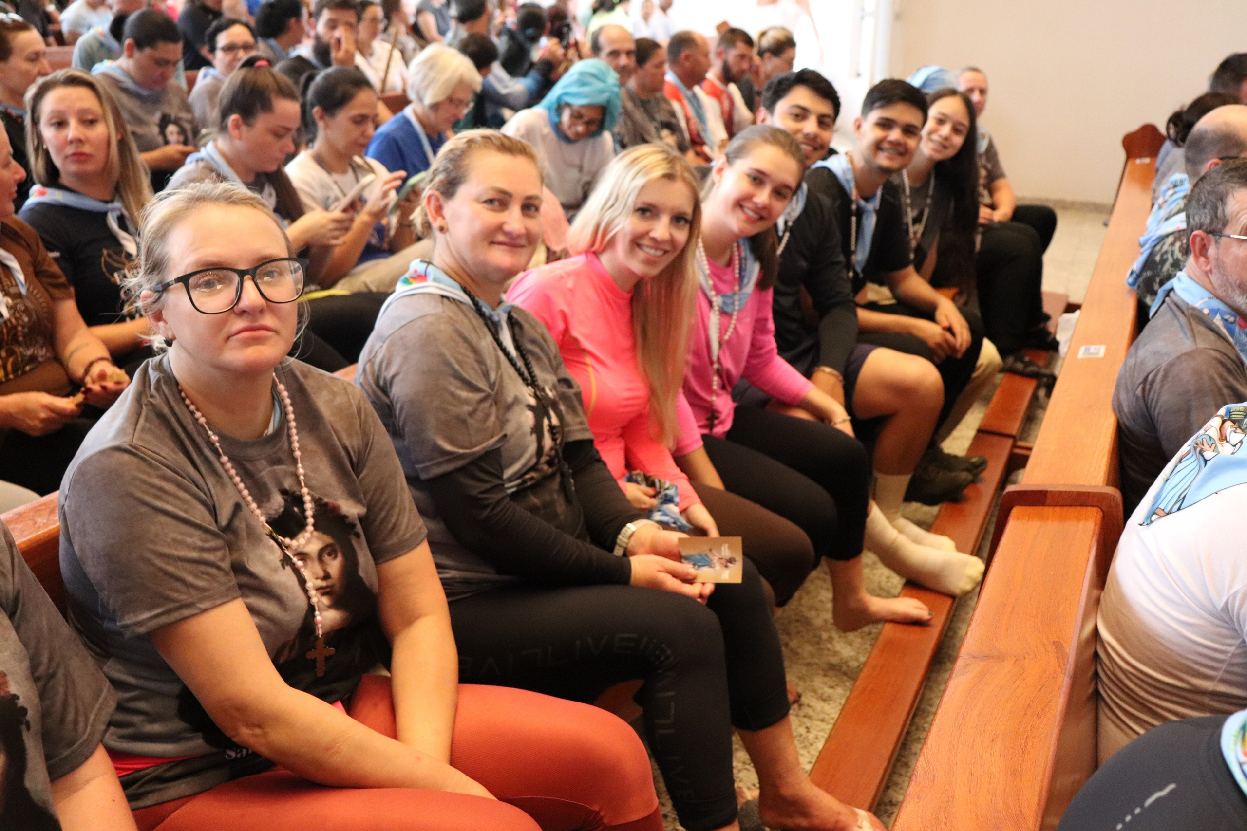 Peregrinação Nossa Senhora de Belém. Handa Produções
