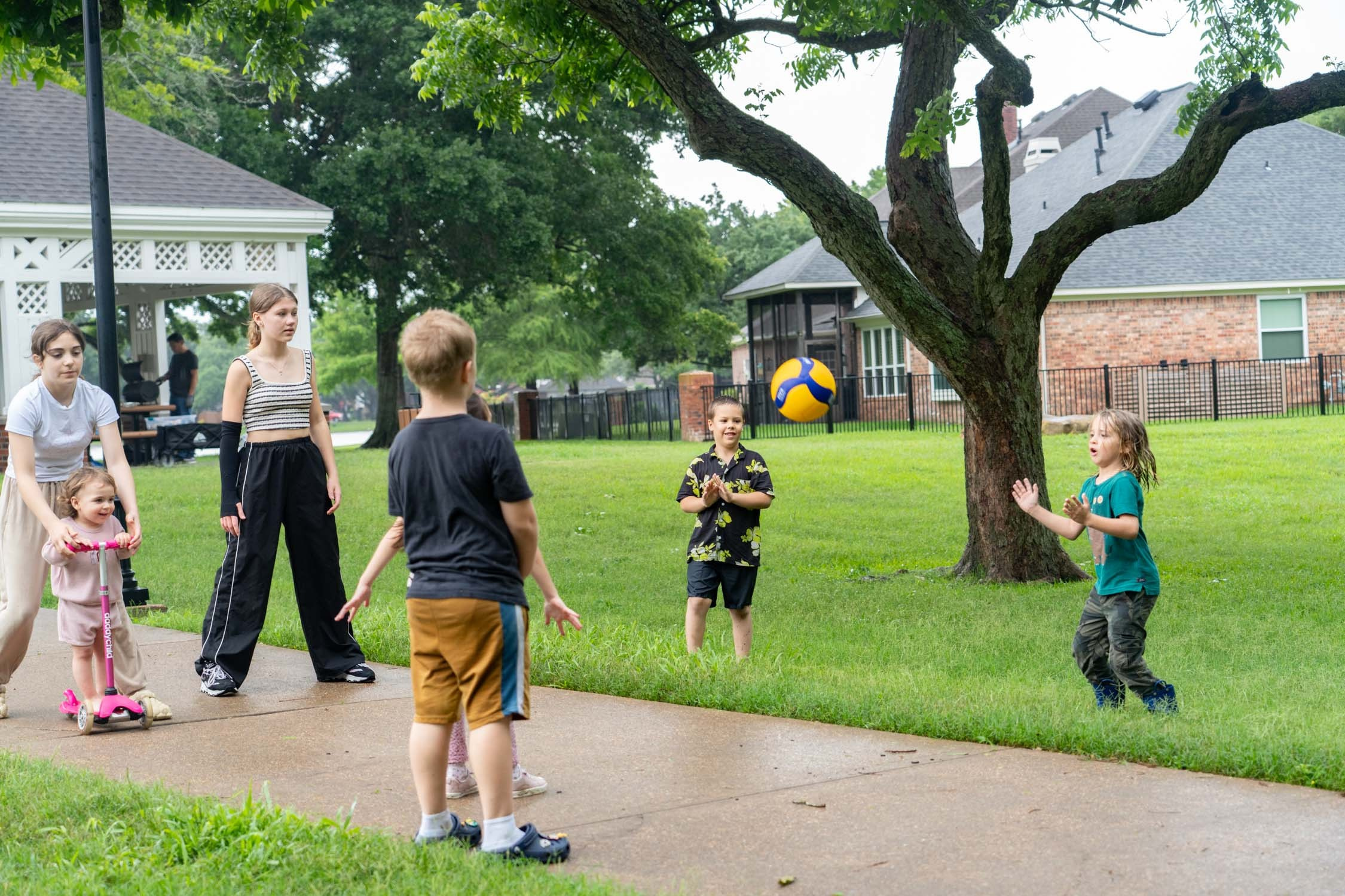 Easter picnic. Photographer Irina Kozhemyakina. Houston