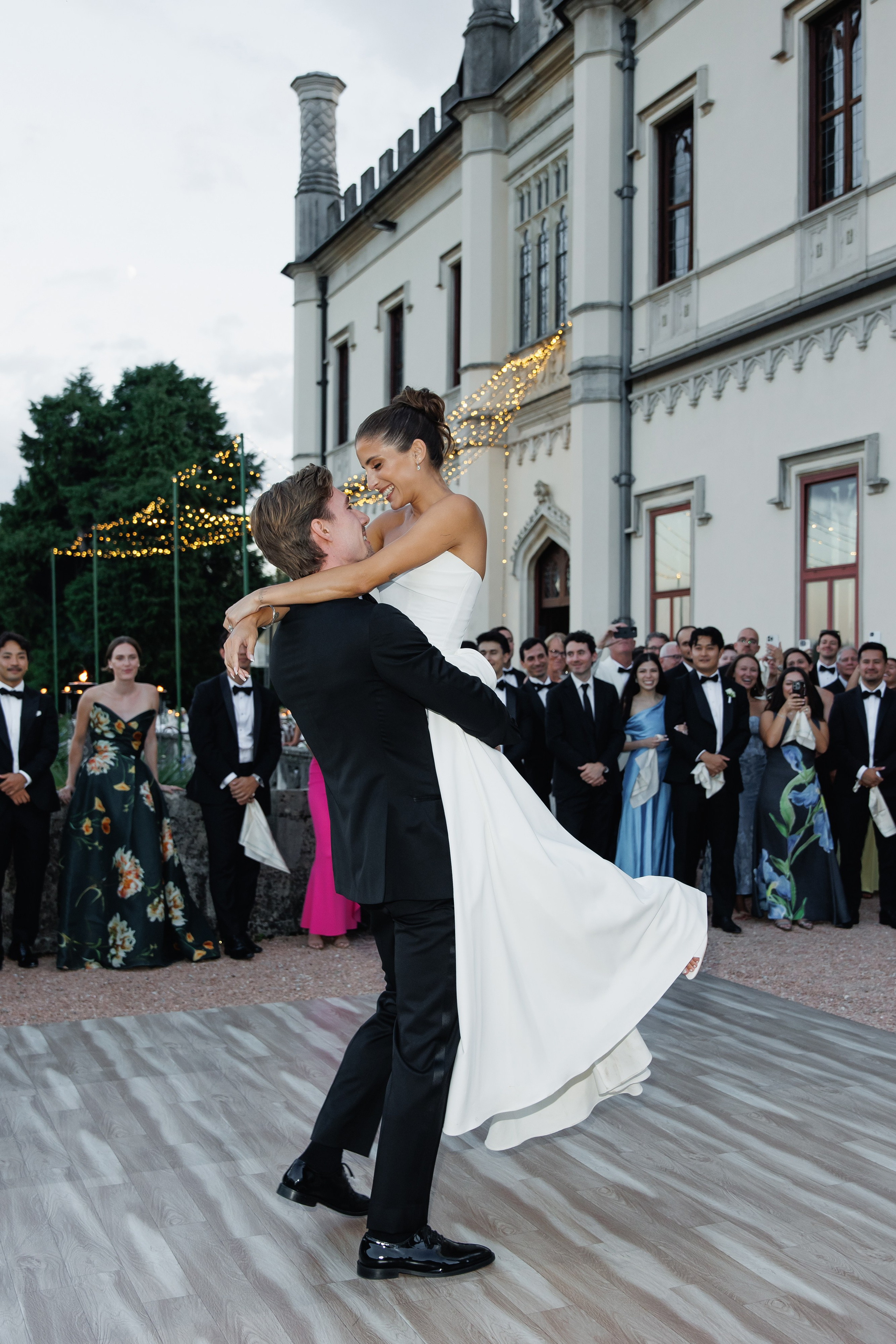 Wedding Photographer Lake Maggiore Como Italy. Wedding Photographer Rome Tuscany Como Sicily Puglia Amalfy Italy- Oksana Savenchuk