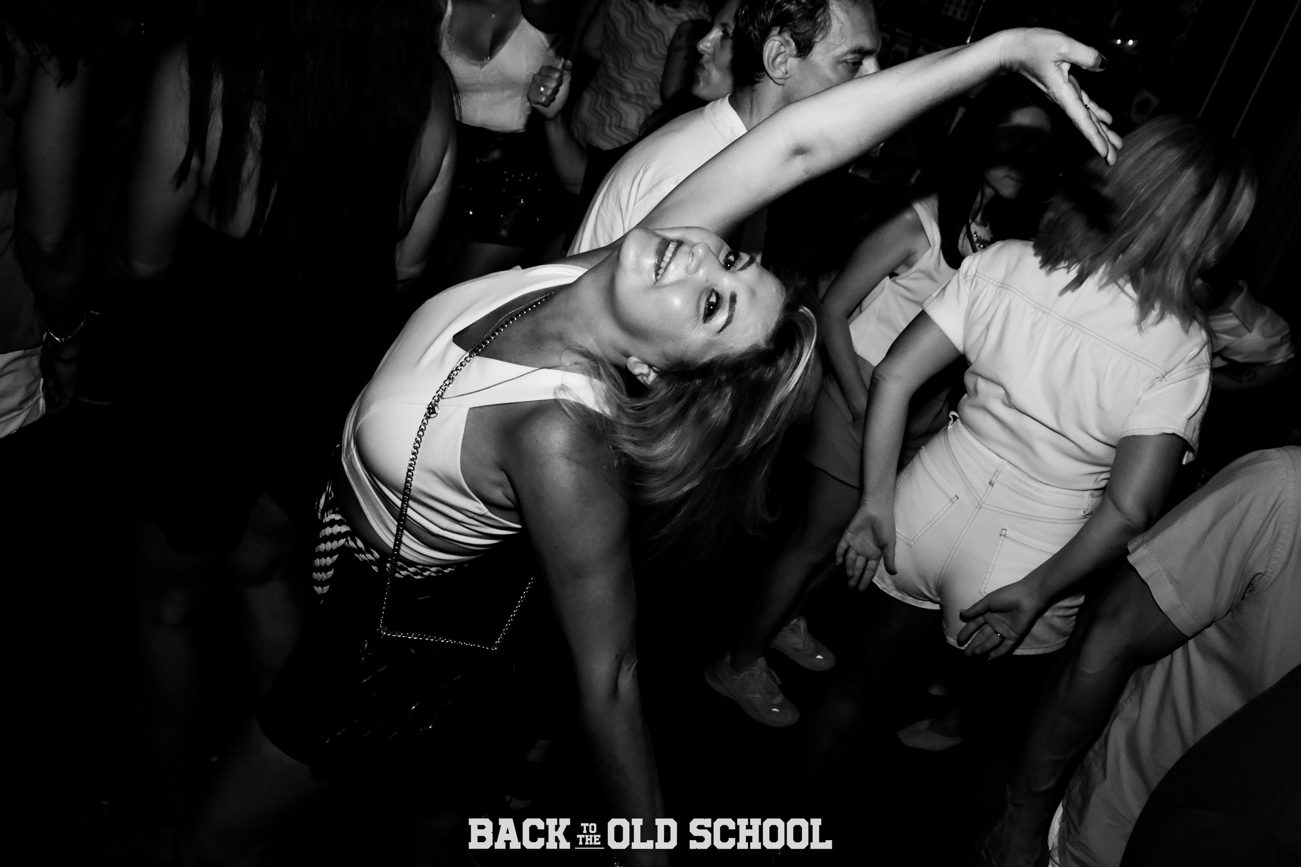 Back to the old school. Middle East Photo Agency — Photography & Event Magnets — סוכנות צילום והדפסת מגנטים לאירועים