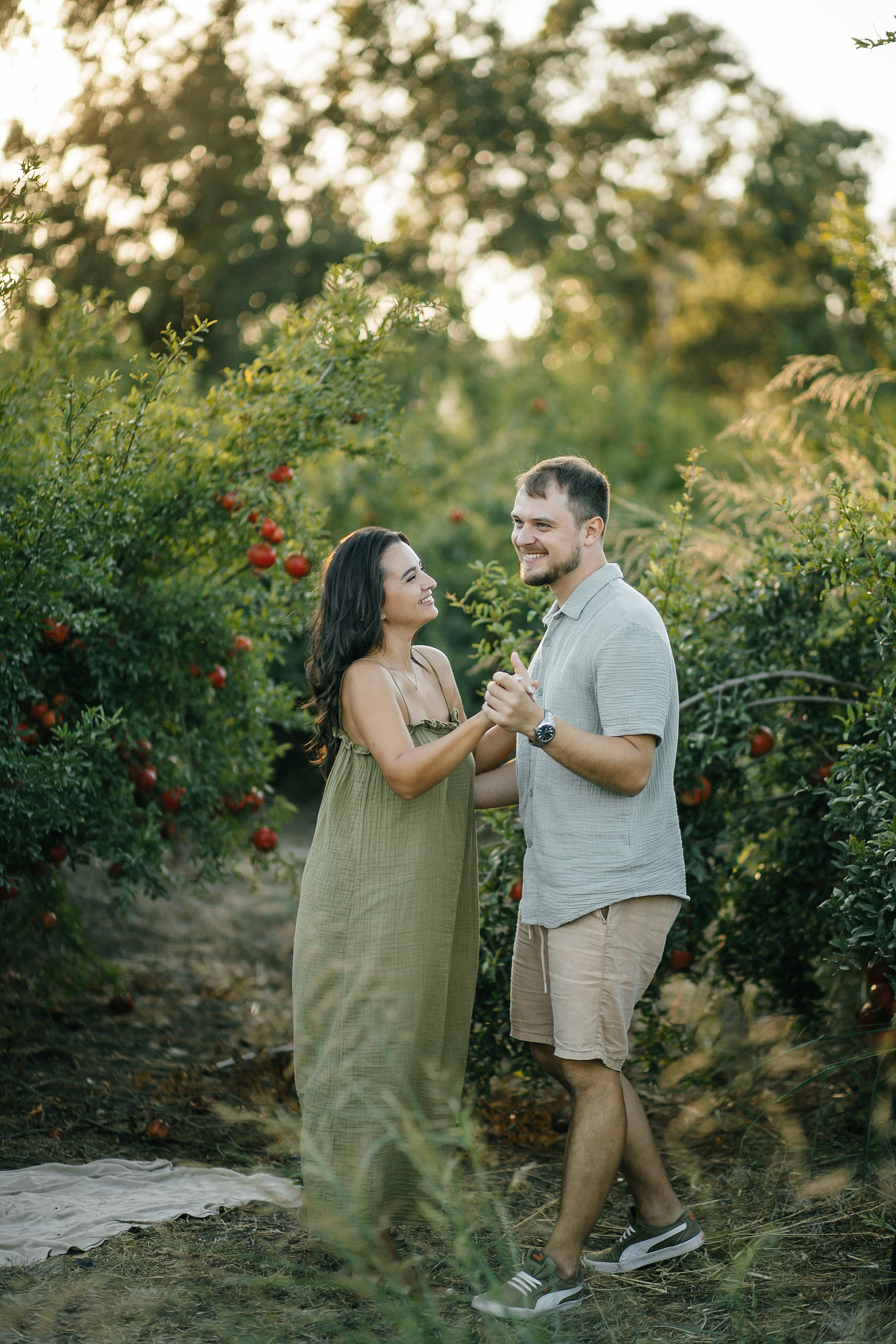 Binyamina garden. Family photographer in Israel