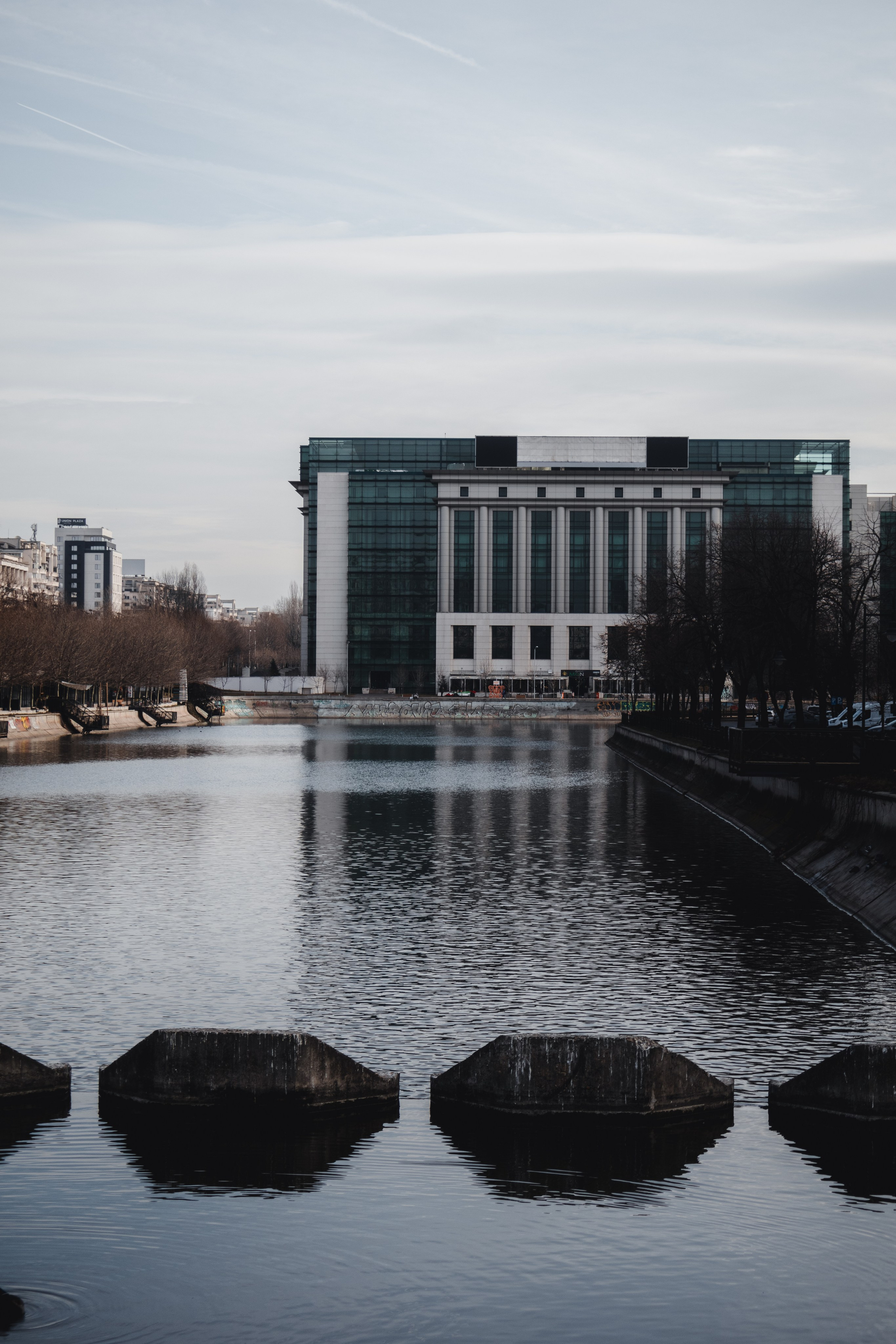 Bucharest. Дизайнер и Фотограф в Кишинёве Бусуйок Станислав