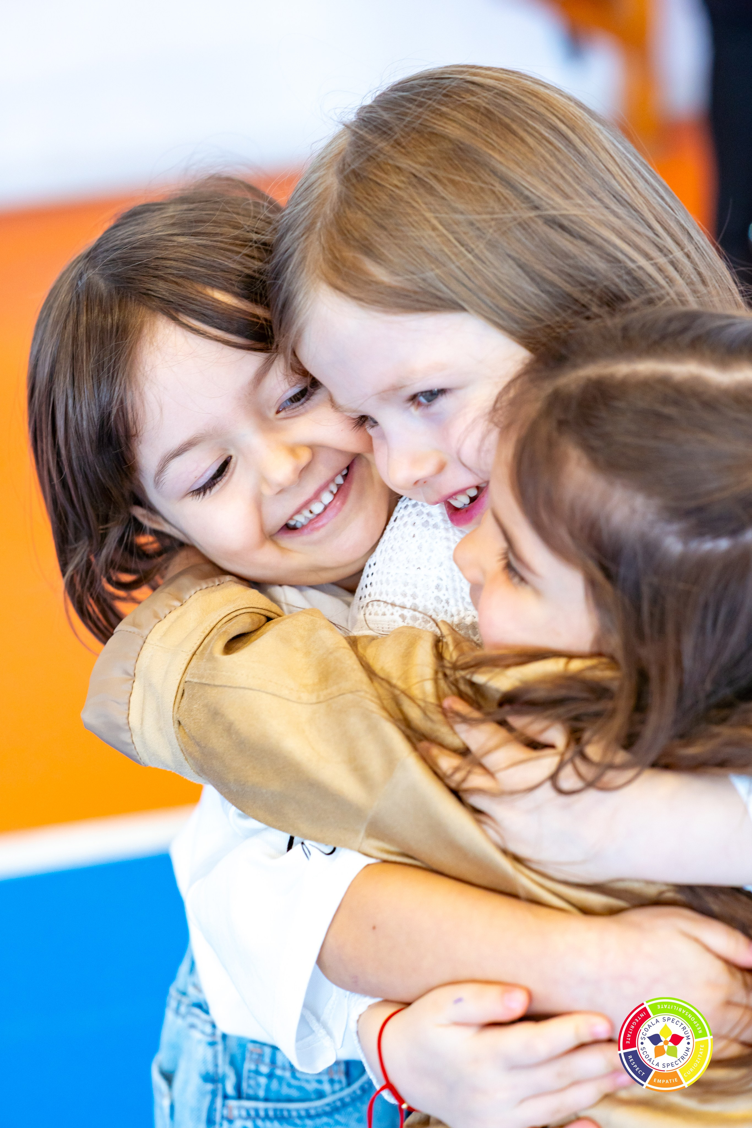 Spectrum “Like Mother, Like Child”. Adelinne — fotograf profesionist în Constanța pentru familii, bebeluși și evenimente