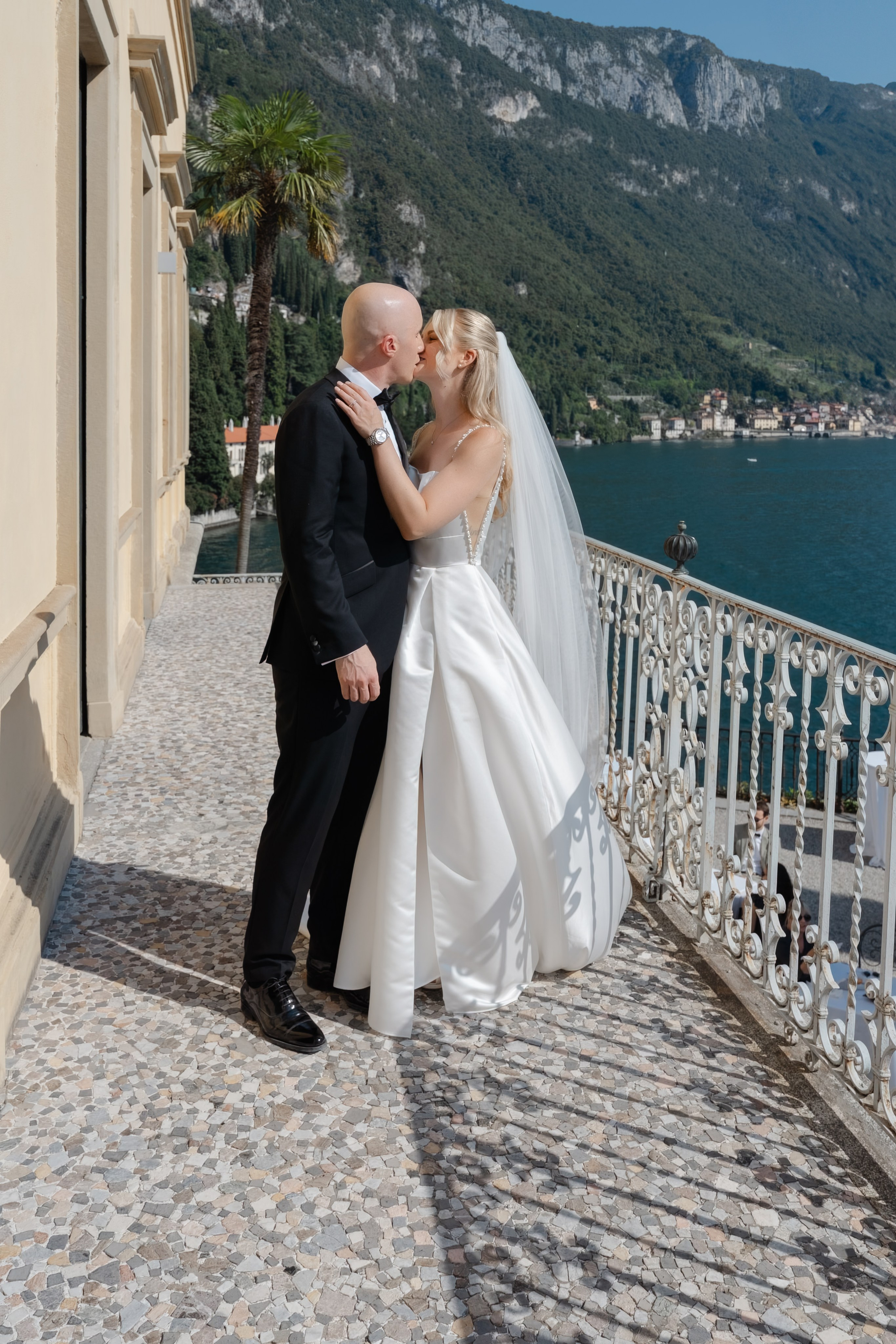 SIMONA AND SERDJIO_VILLA CIPRESSI_LAKE COMO. PHOTOGRAPHER IN ITALY