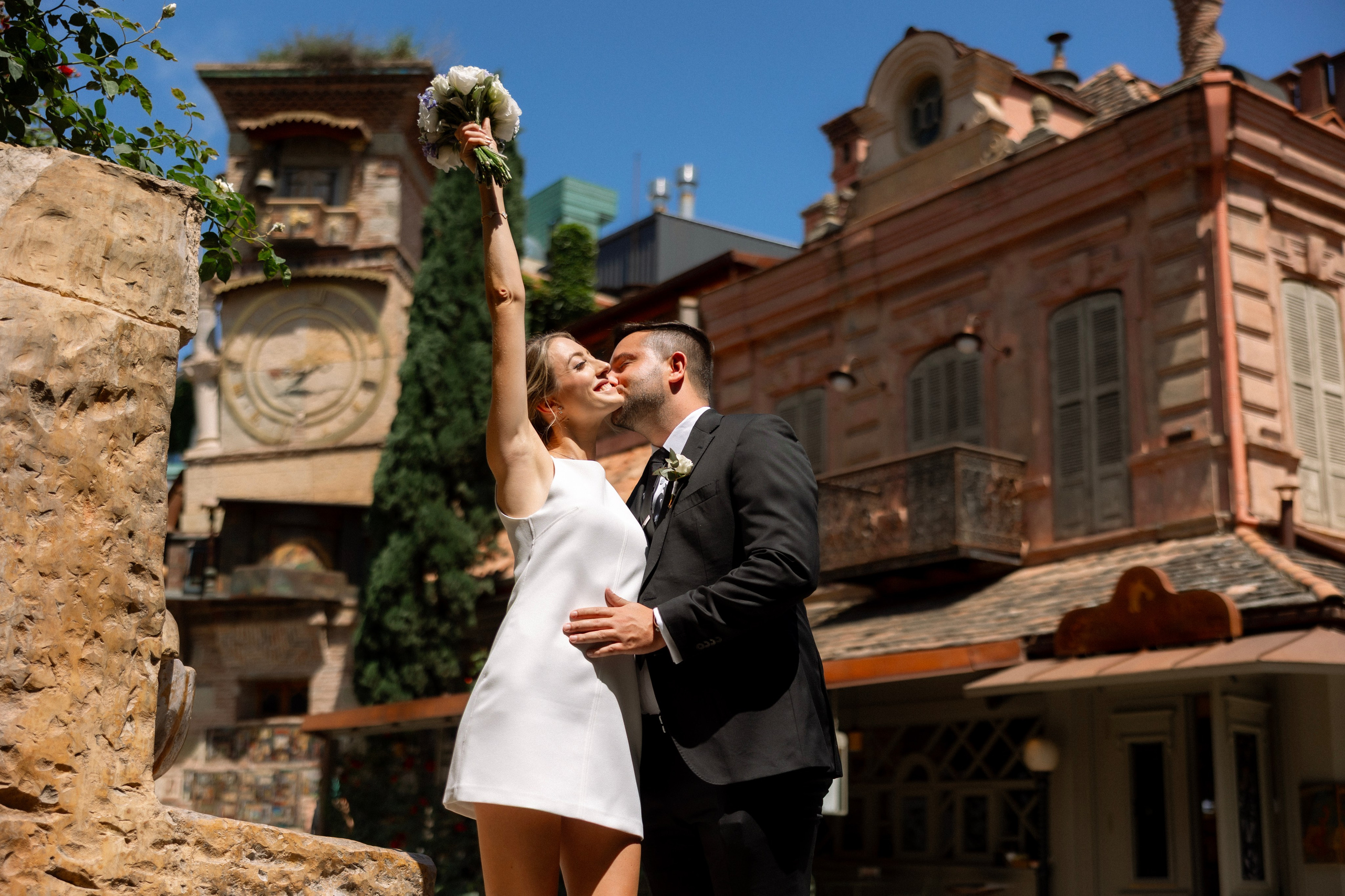 Lovely moments in Tbilisi. Wedding photographer in Tbilisi Ioseb Mamniashvili