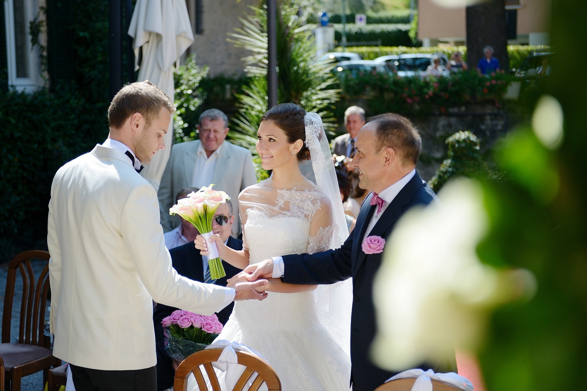 Destination Wedding on Lake Como — Civil Ceremony in Bellagio & Villa Balbianello. Bella Vita Weddings — Wedding Photography in Dubai & Destination