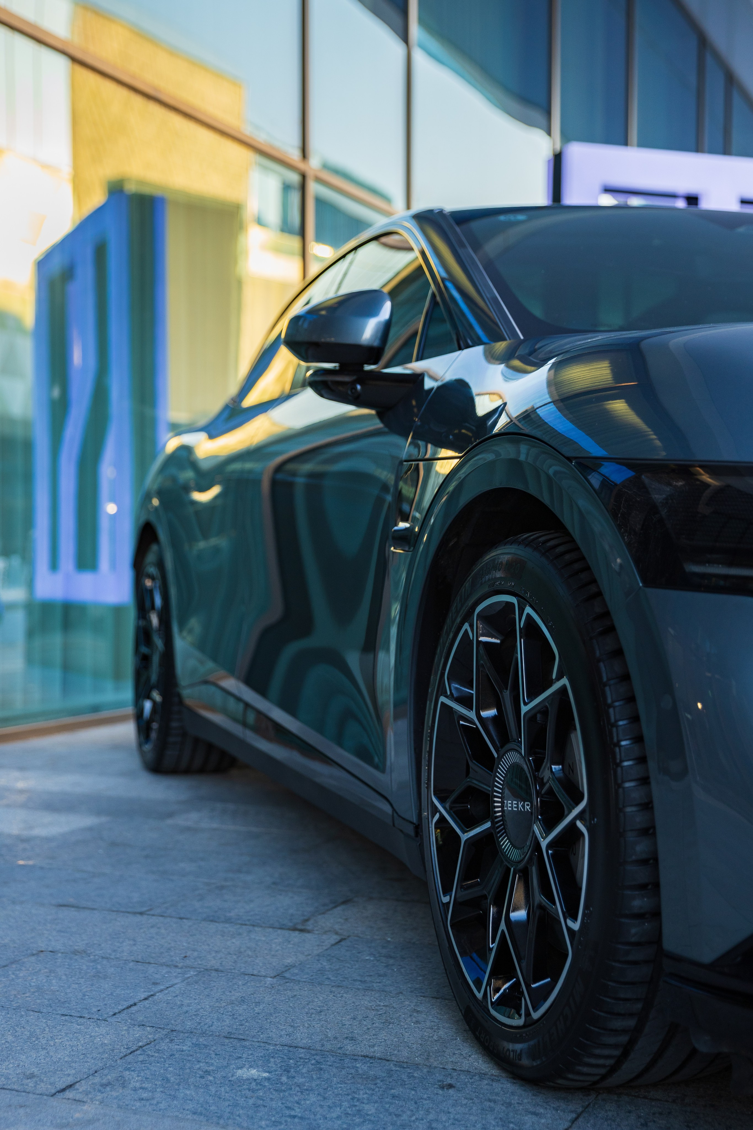 ZEEKR. Visa Fashion Tashkent. Профессиональная Фото-Видео Студия Геннадия Нестеренко | Ташкент и Весь Узбекистан