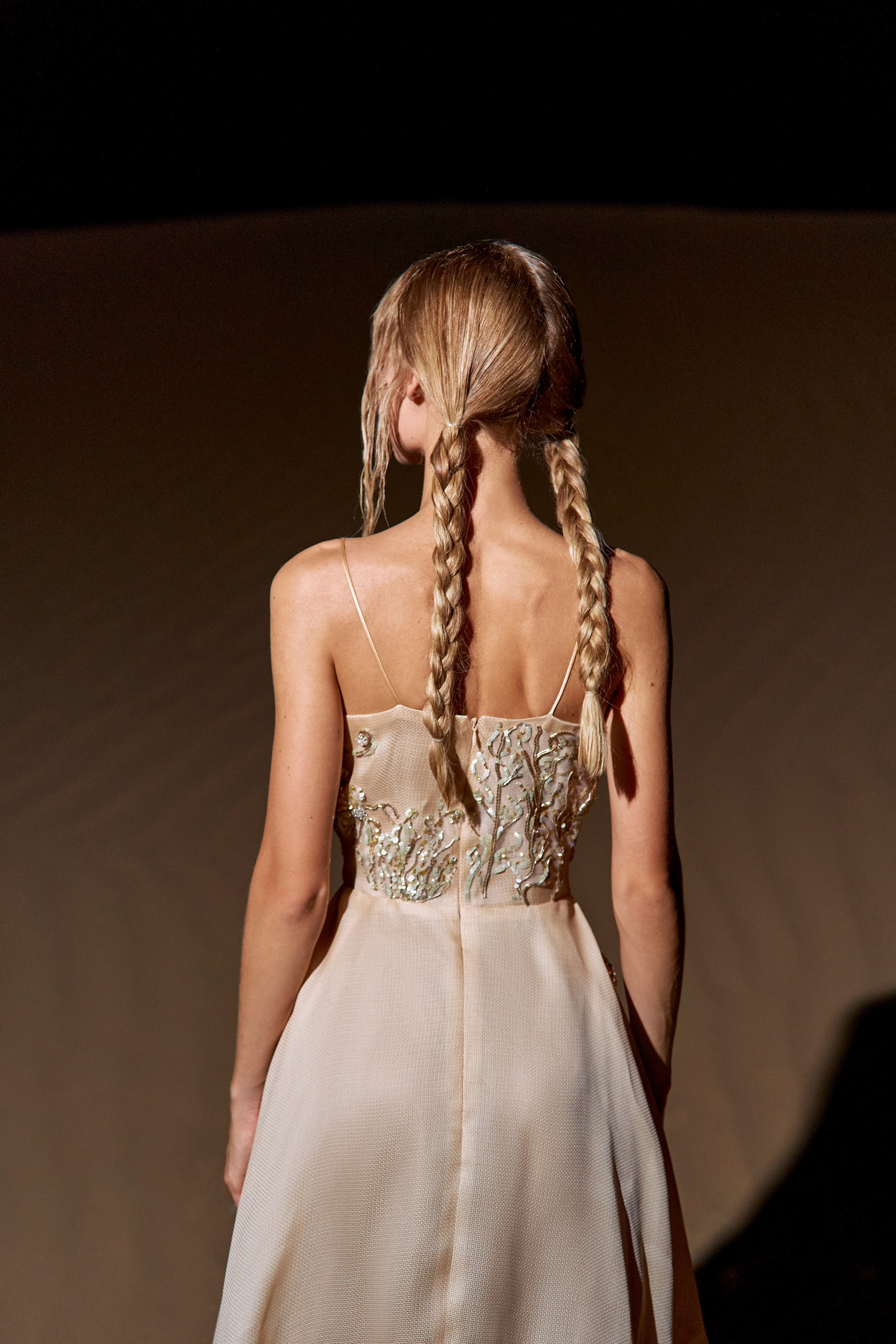 Nesty Odina dress. Photographer in Dubai. Фотограф Дубай