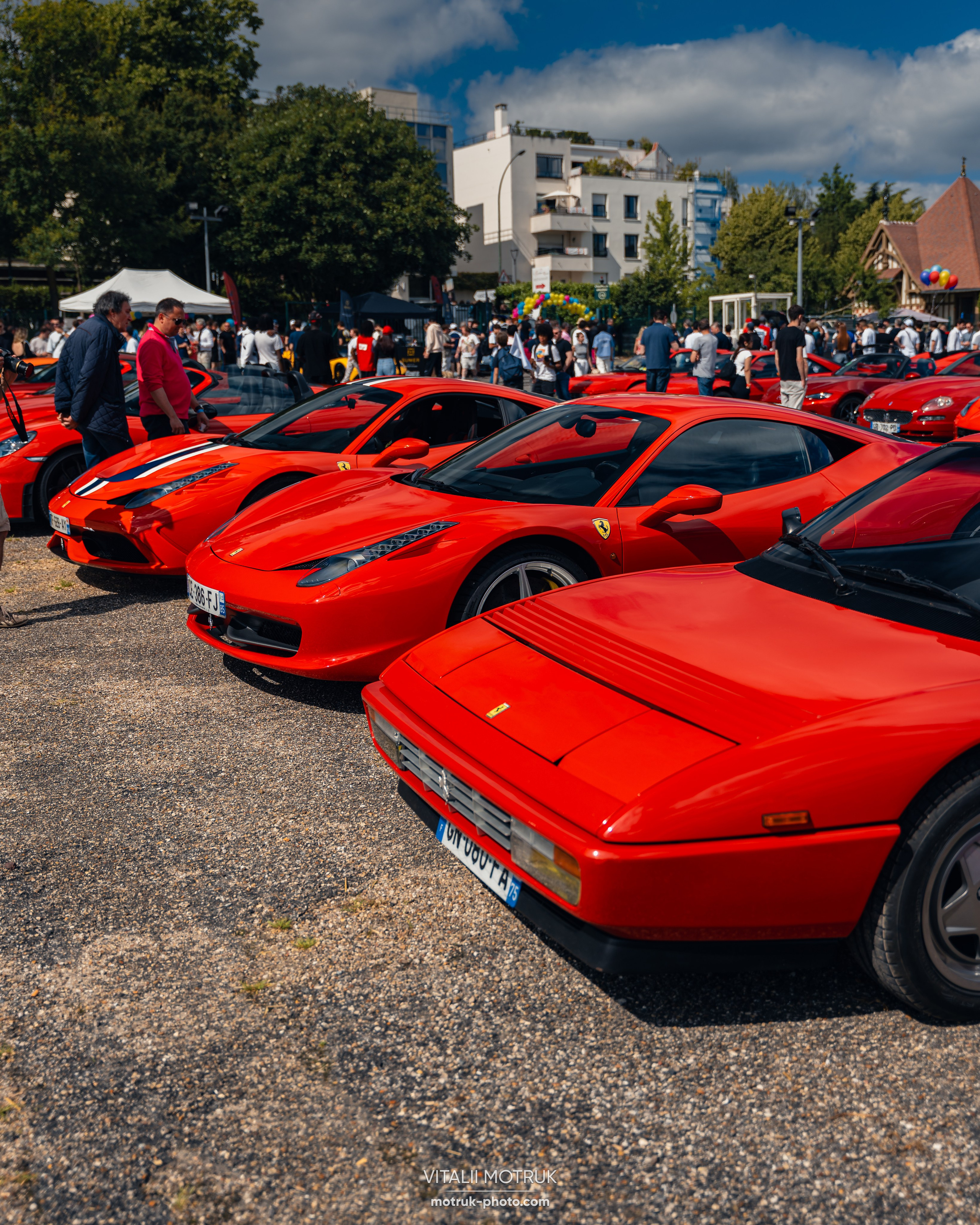 Cars and Coffee 23 juin 2024. Photographe de voitures à Paris — Vitalii Motruk
