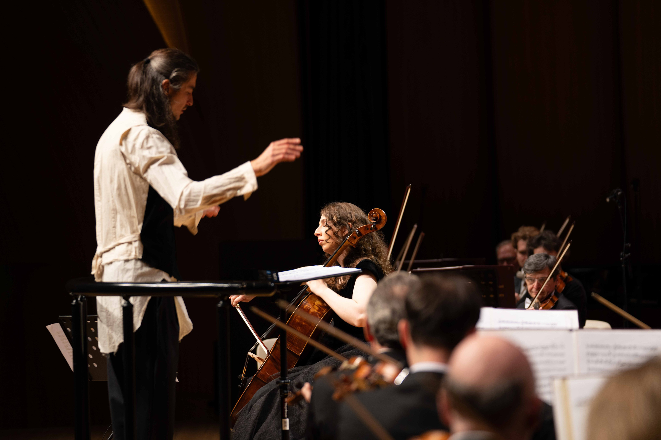 The Tchaikovsky Academic Grand Symphony Orchestra in Baku. Wedding&Event photographer Ismail Rzayev in Baku