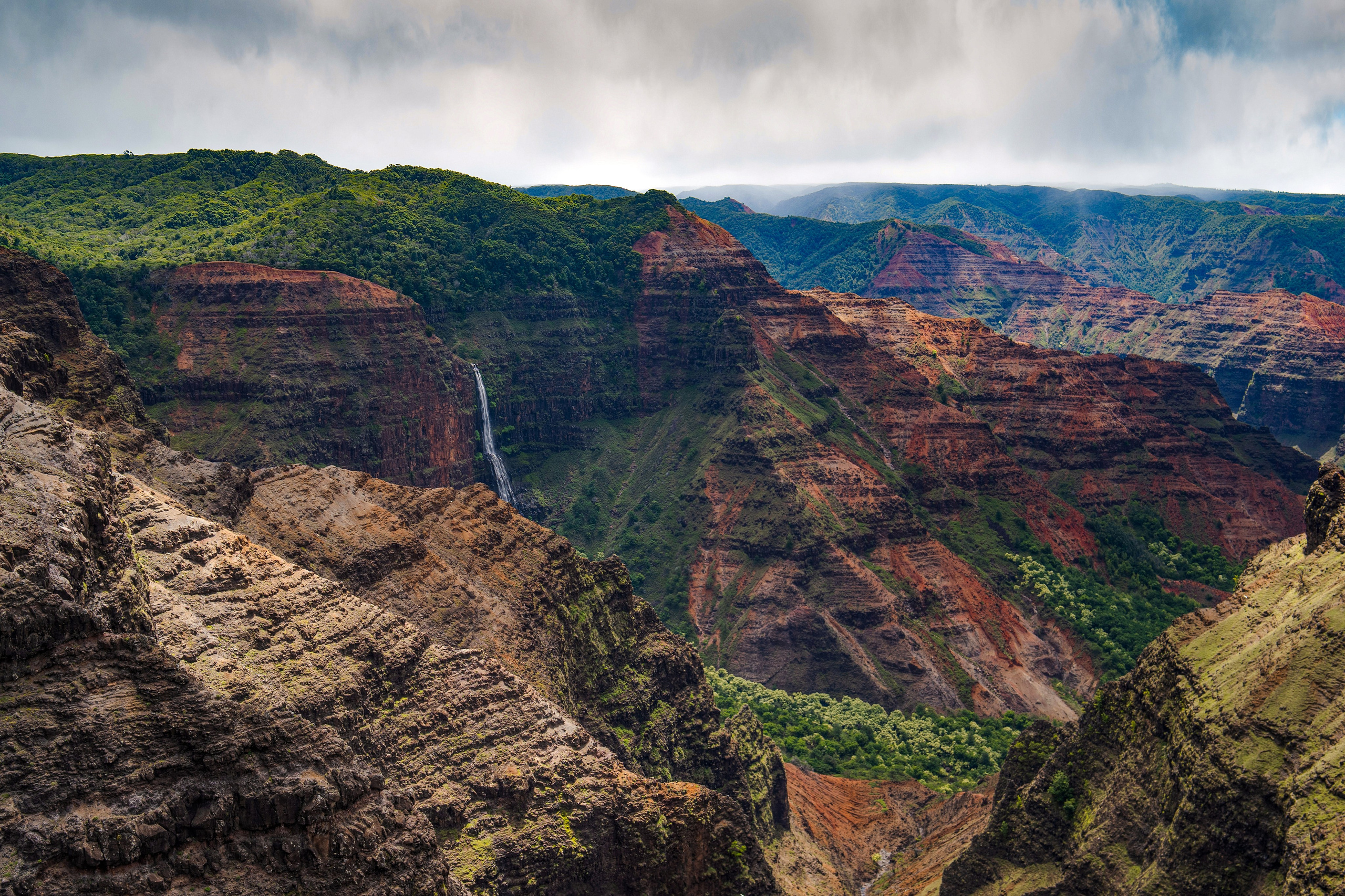 LANDSCAPES. Awards winning photographer in Kauai, Hawaii