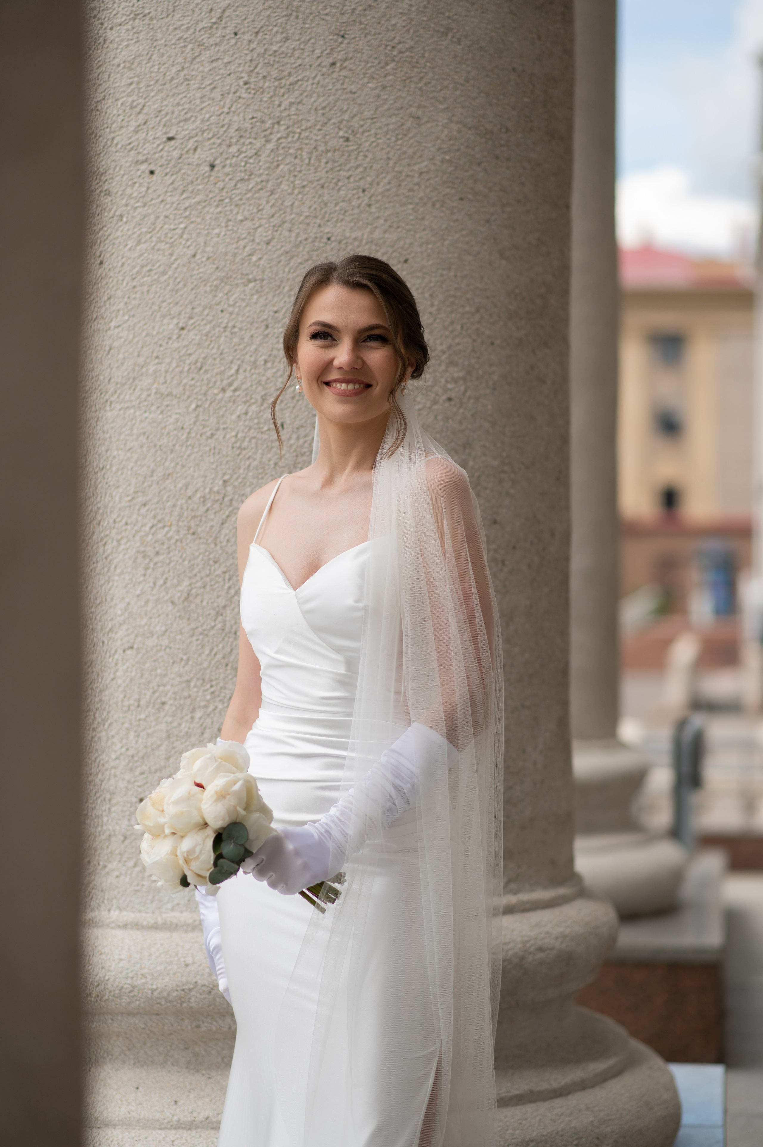 Light. Wedding and commercial photographer