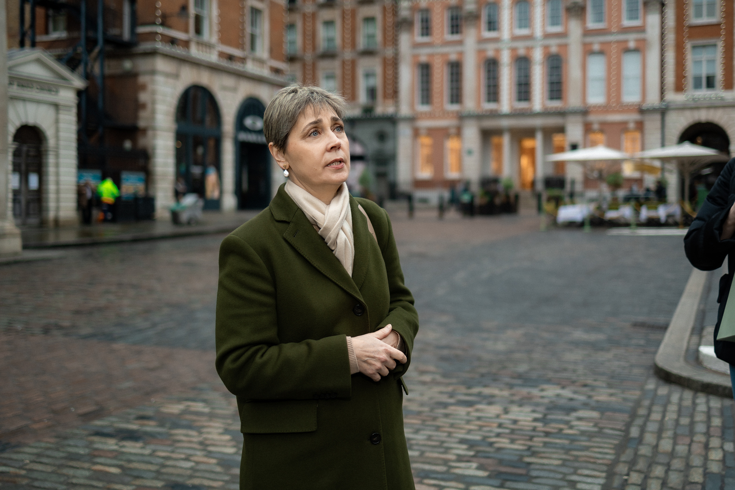 CONTENT PHOTOGRAPHY PERFUME TOUR. Professional garden design and photography services in London