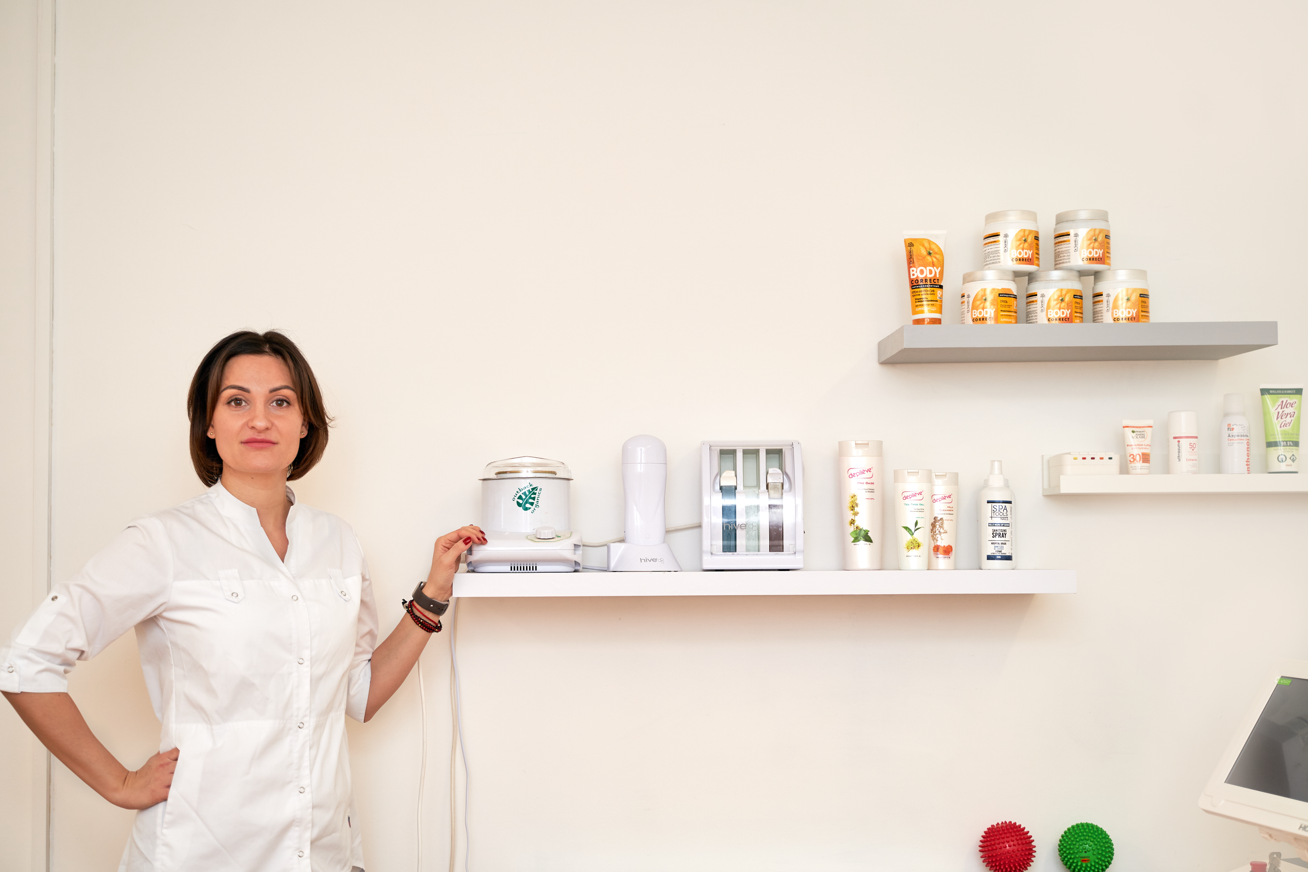 CONTENT LPG SALON. Professional garden design and photography services in London