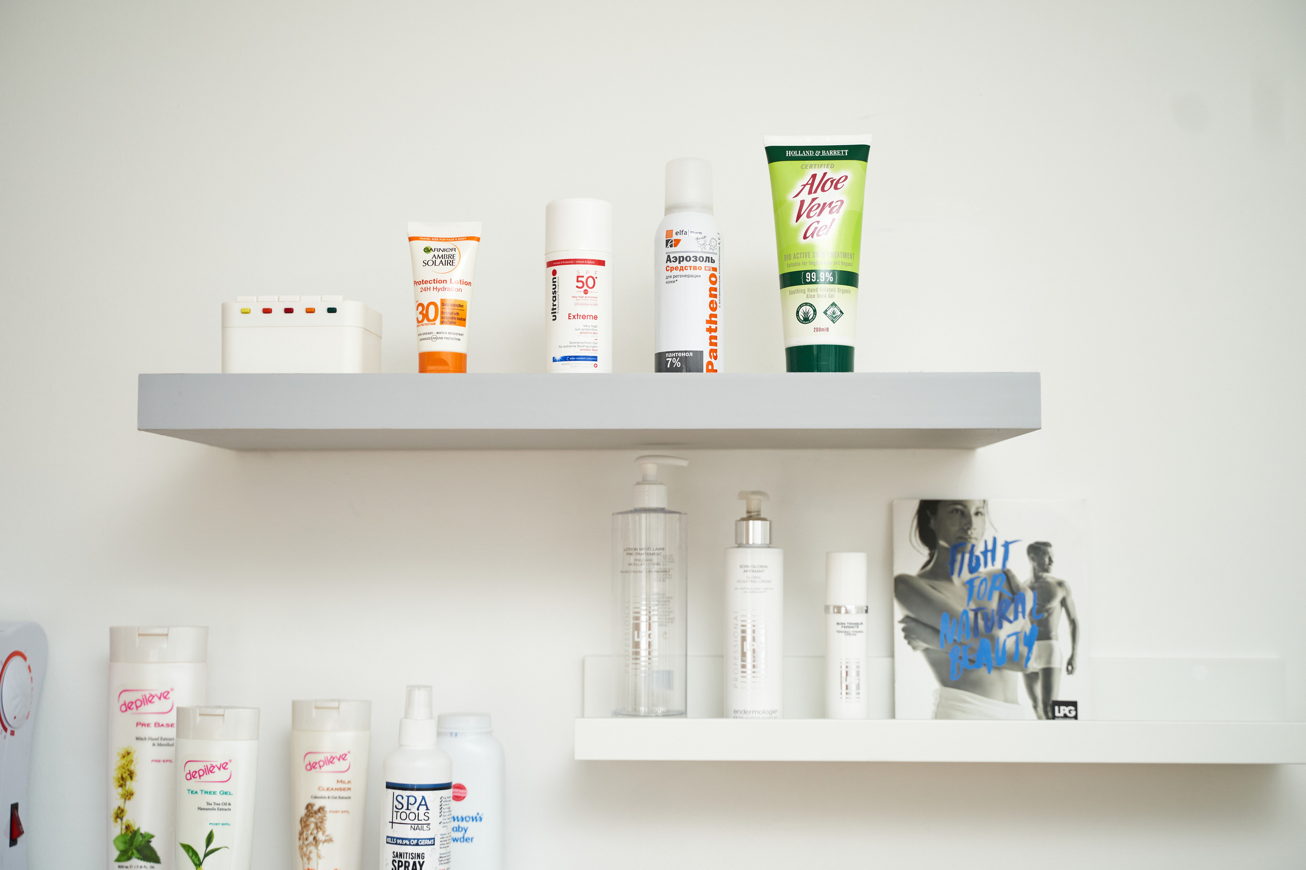 CONTENT LPG SALON. Professional garden design and photography services in London