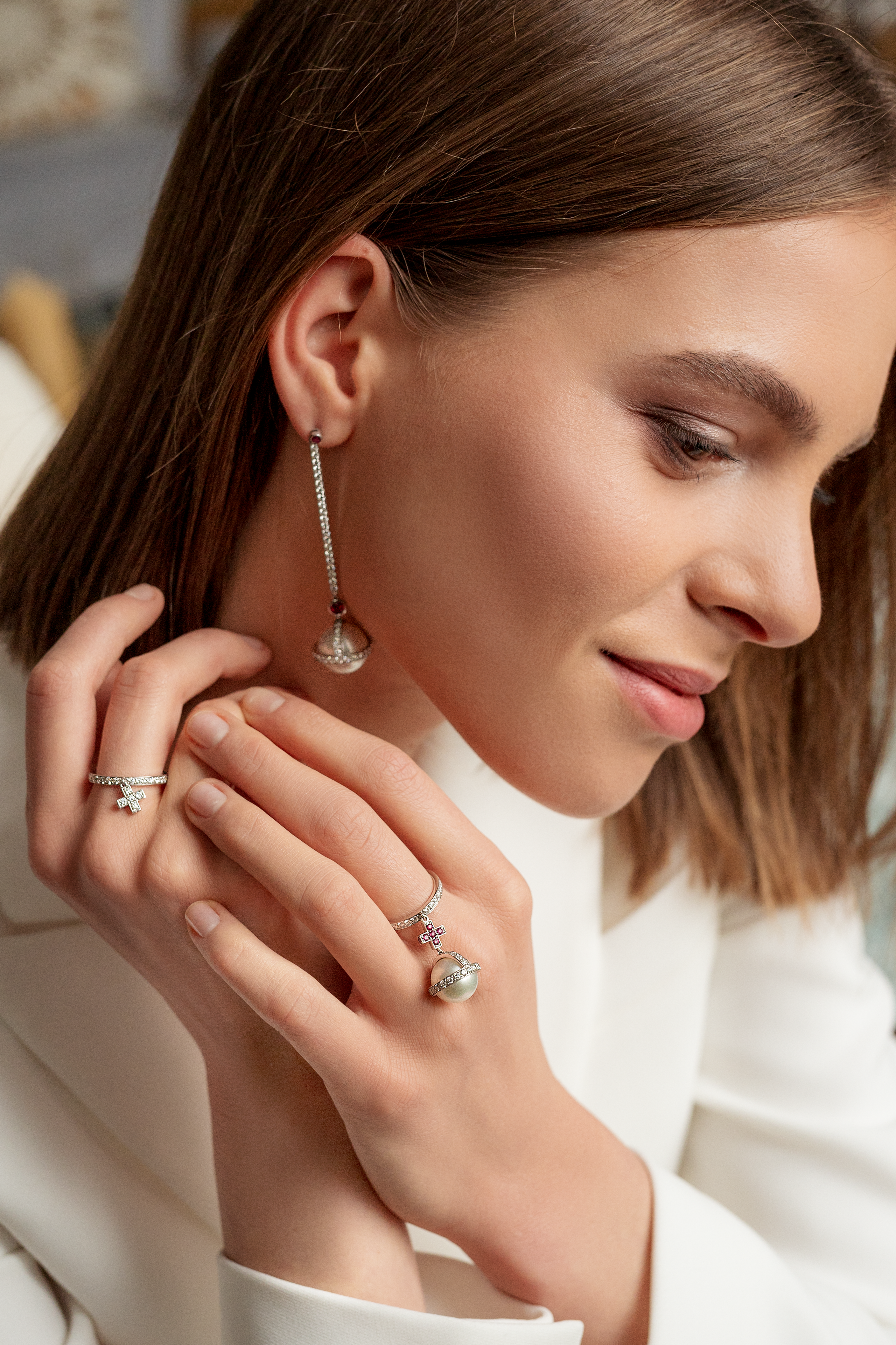 COMMERCIAL PHOTOGRAPY JEWELRY. Professionelle Gartenplanung und Fotografiedienstleistungen in London