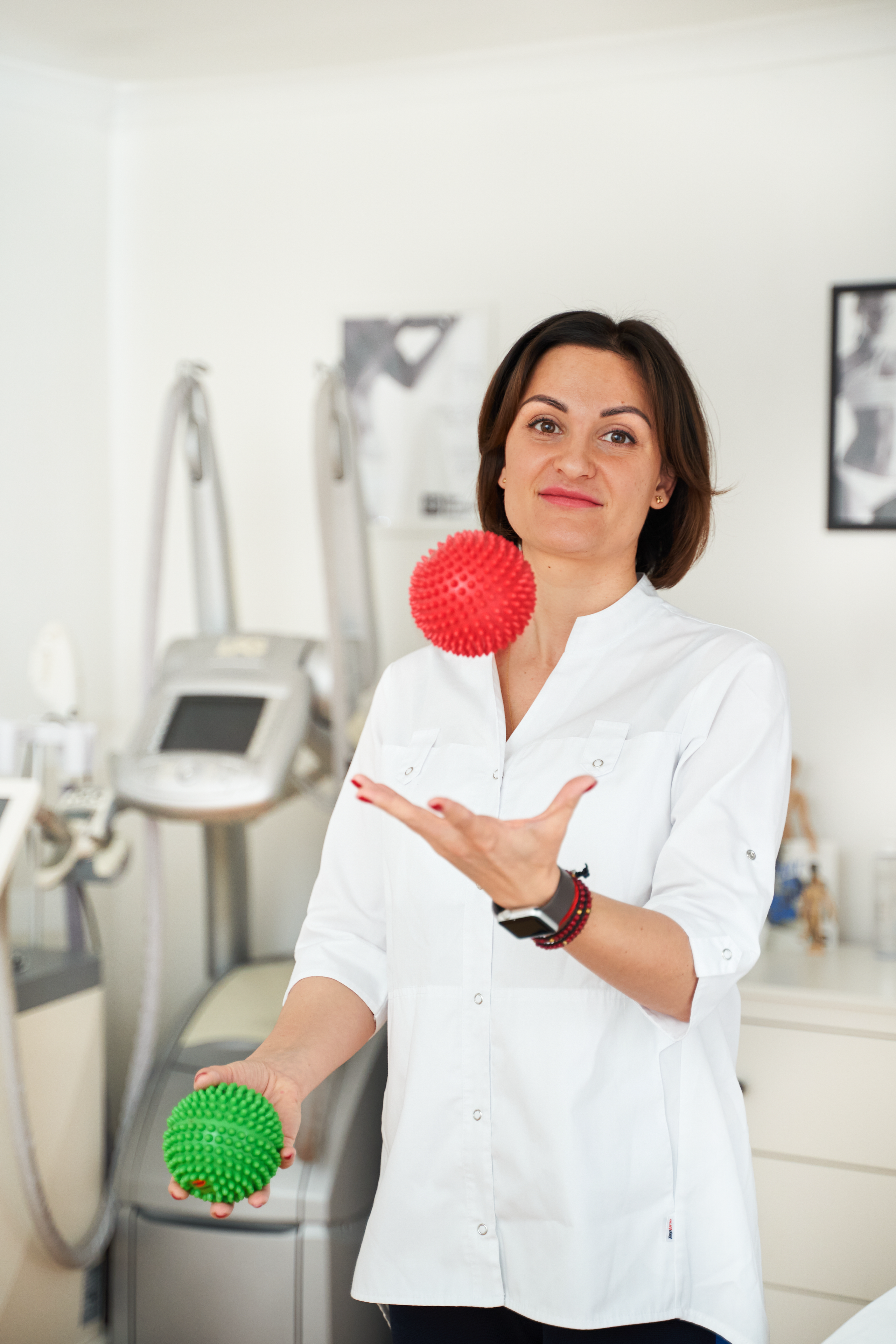 CONTENT LPG SALON. Professional garden design and photography services in London