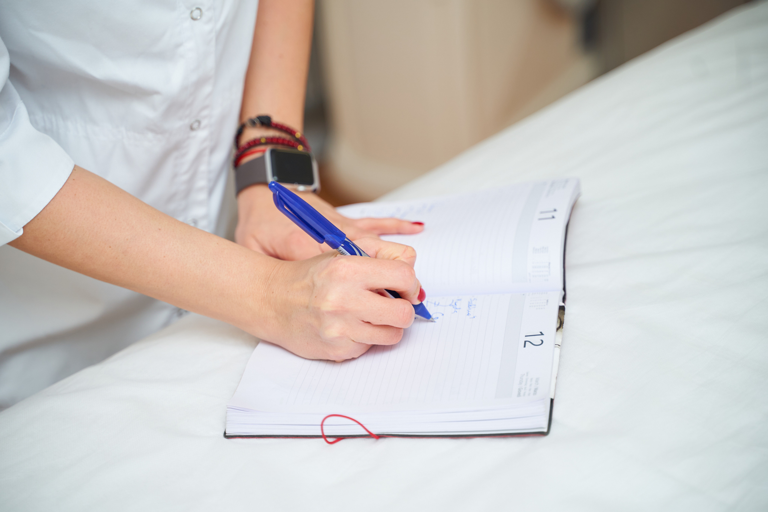 CONTENT LPG SALON. Professional garden design and photography services in London