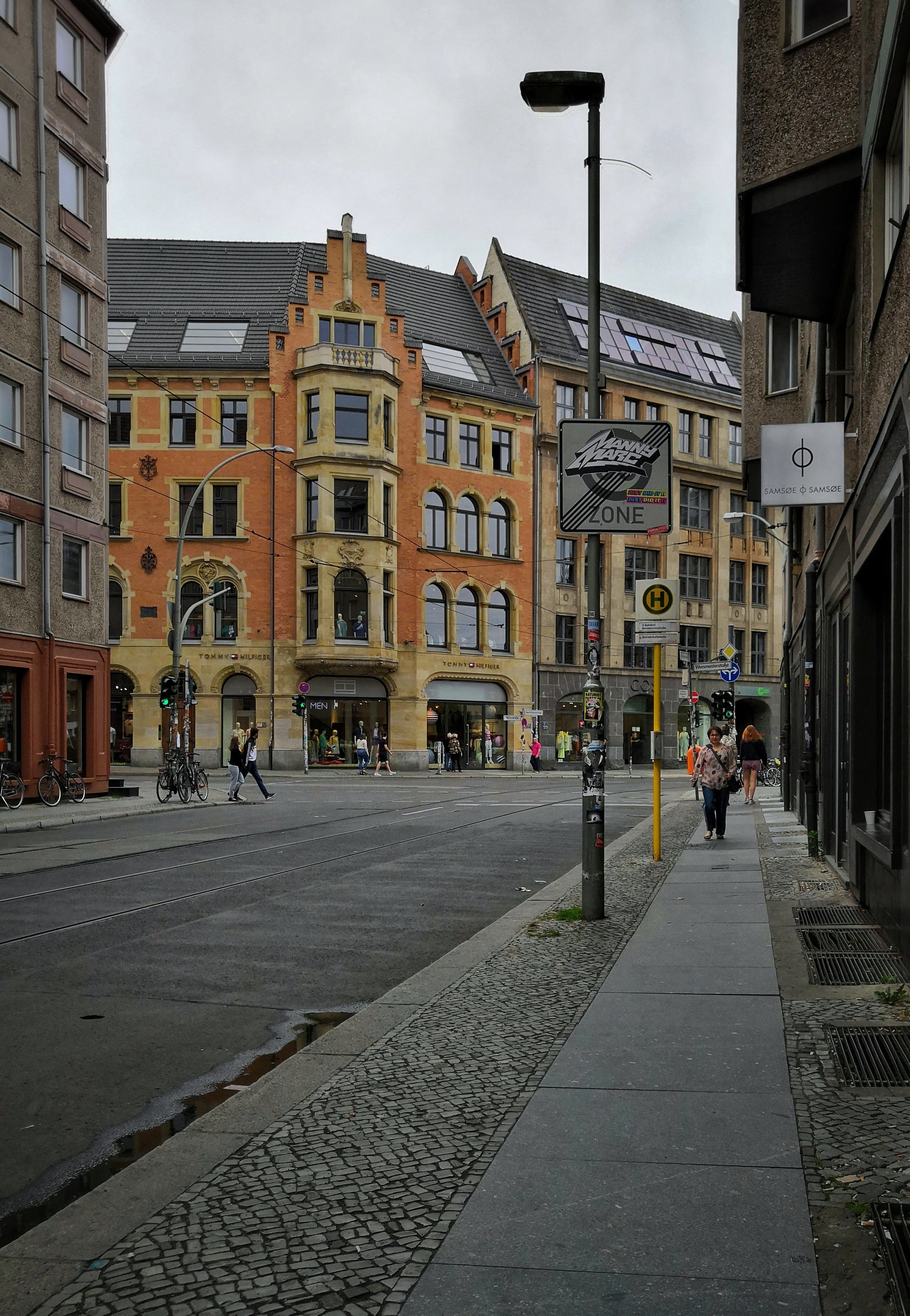 Berlin and photo walk with my angle of view. Victoria Fedoseenko. Photographer from Serbia