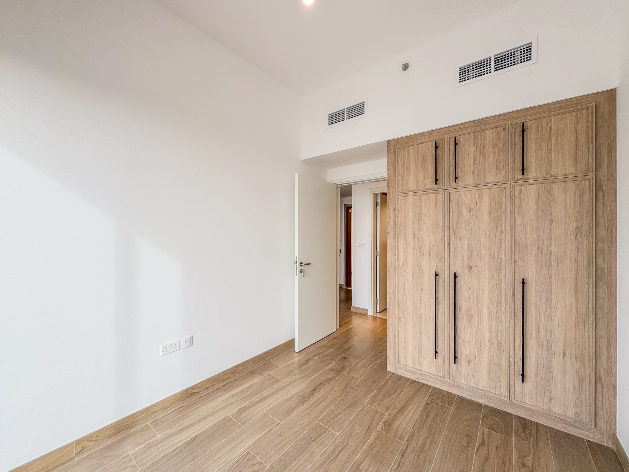 TownSquare. Zakhar Leshkov Photo