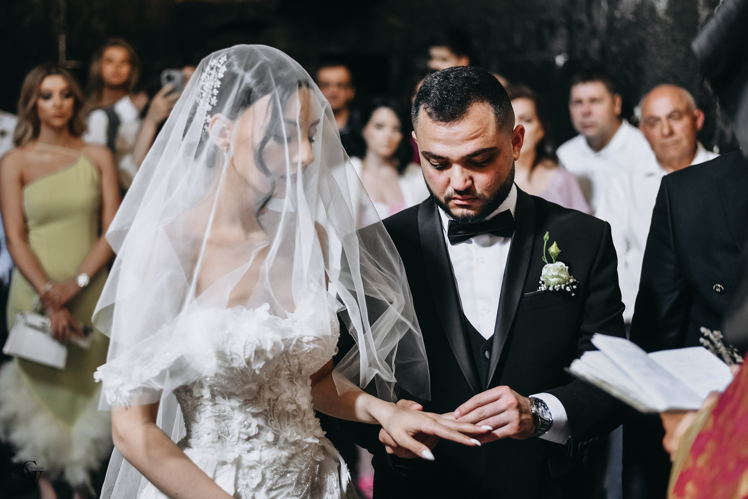 Свадебная фотосессия в Гарни. Свадебные фото и видео сьемки в Армении и во всем мире!!! Фотогаф в Ереване!!!