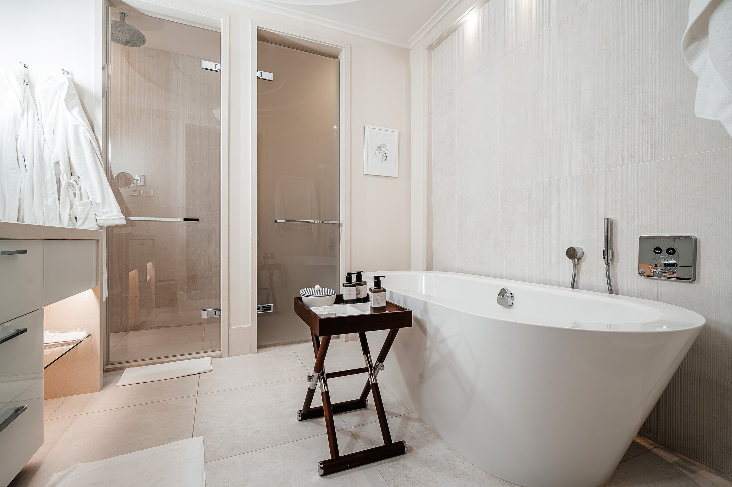 Real Estate Photography. Montenegro. EVAN ARISTOV WEDDING PHOTOGRAPHY — Seattle Wedding Photographer