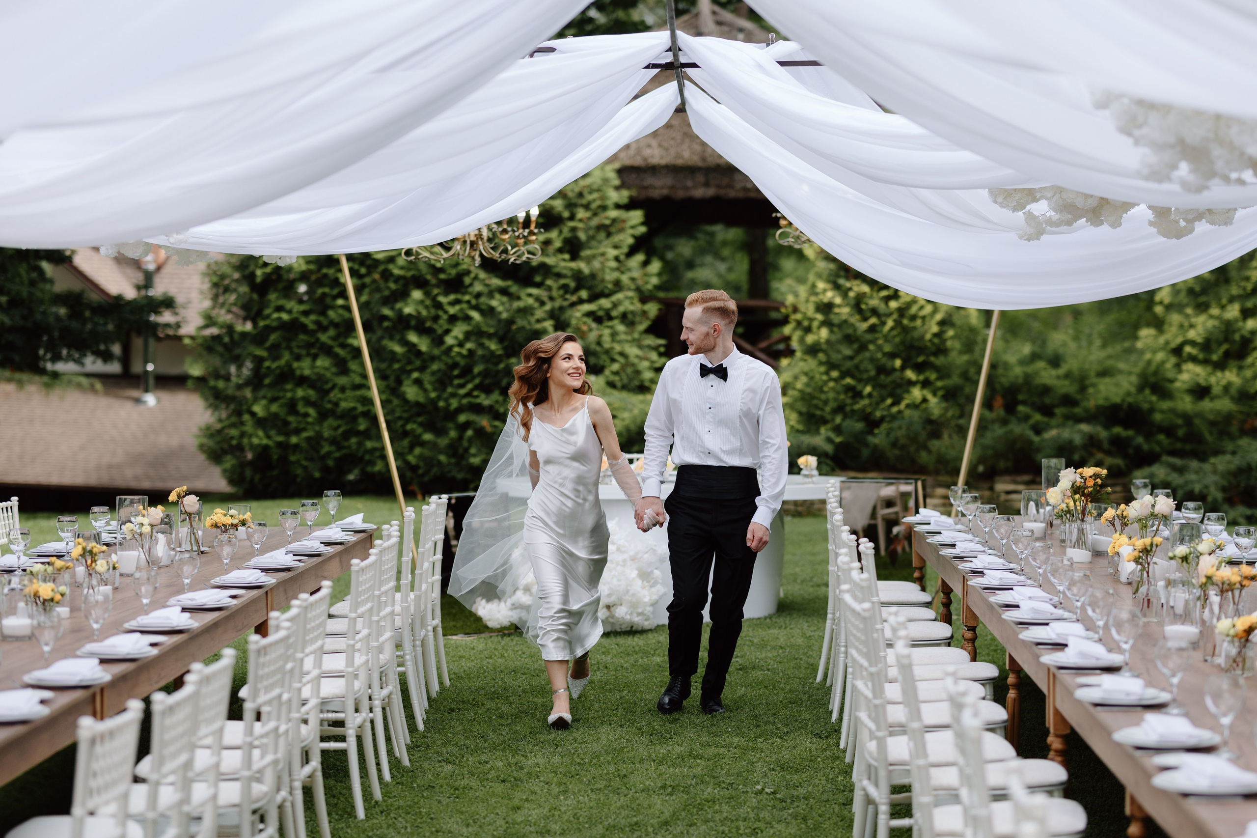 Corina & Dumitru. Main